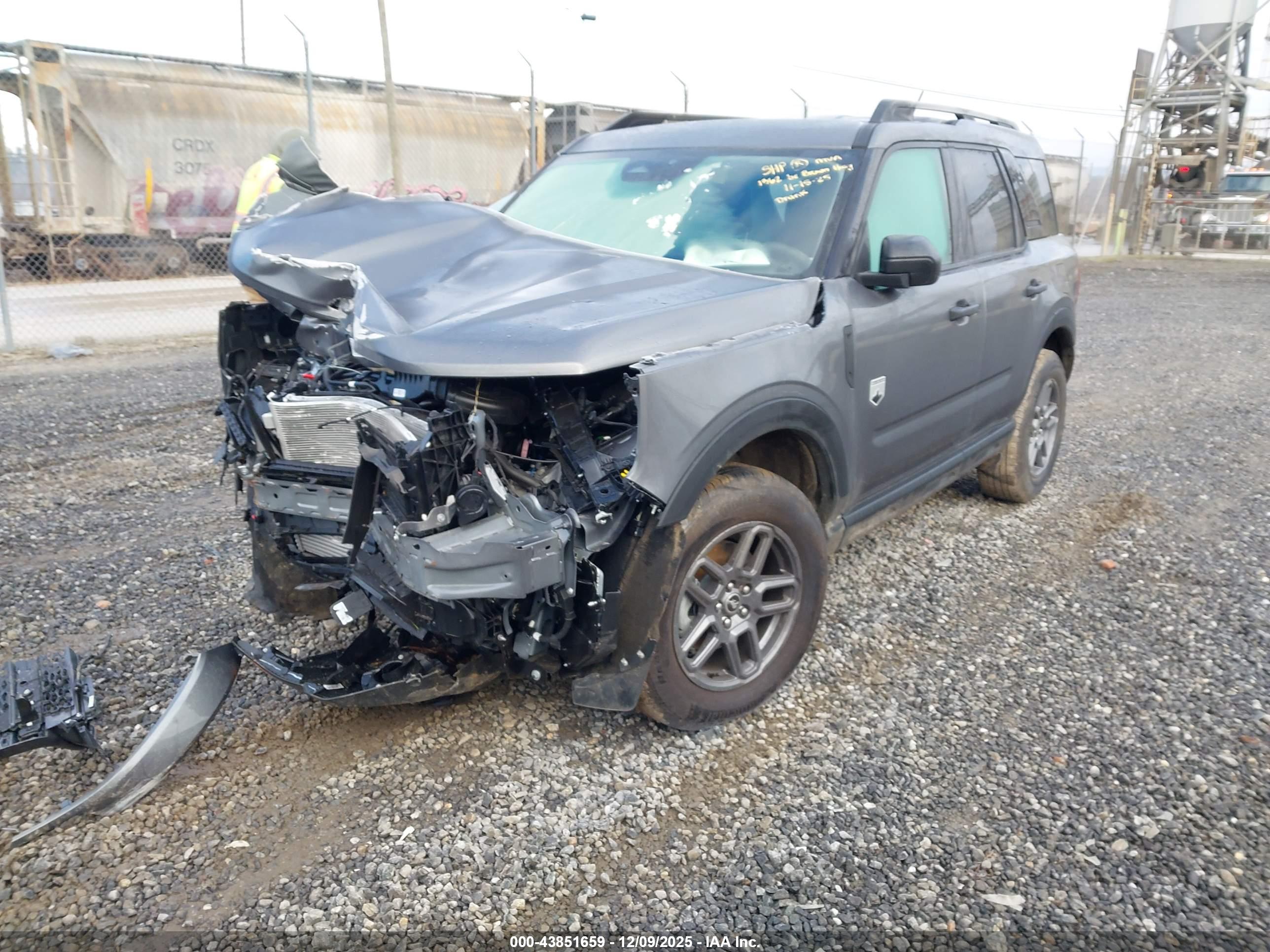 FORD BRONCO image 2
