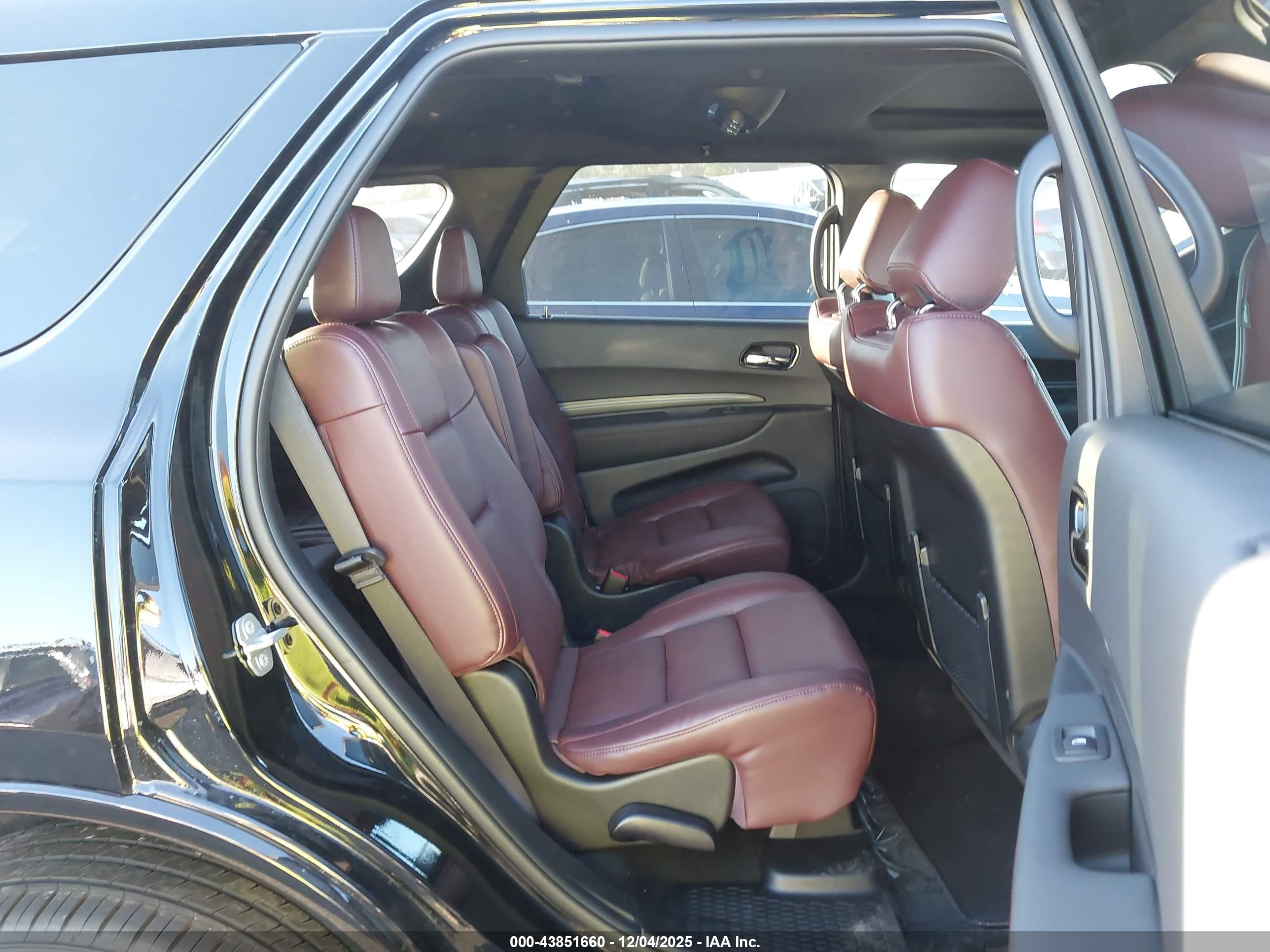 DODGE DURANGO image 8