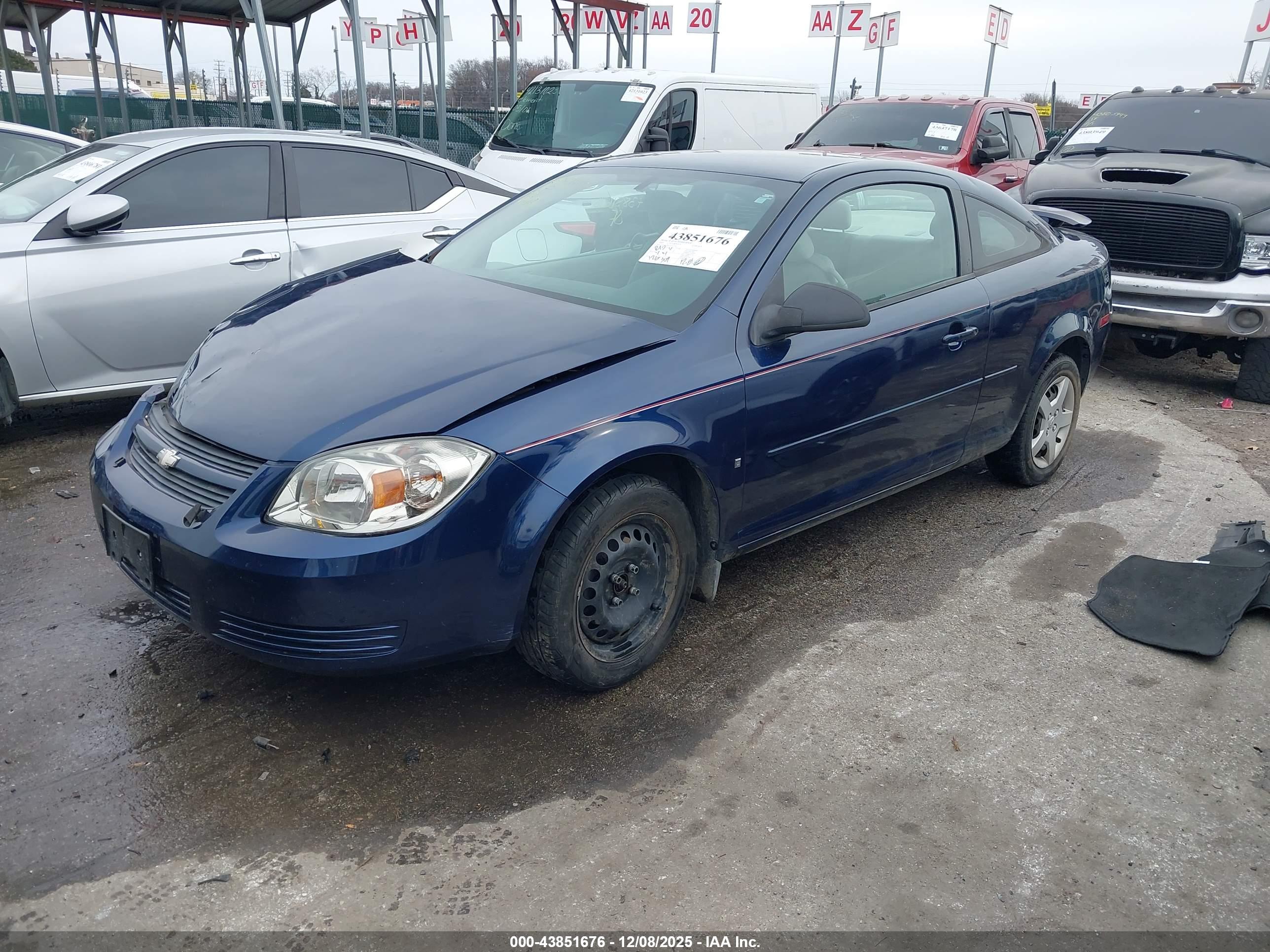 CHEVROLET COBALT image 2