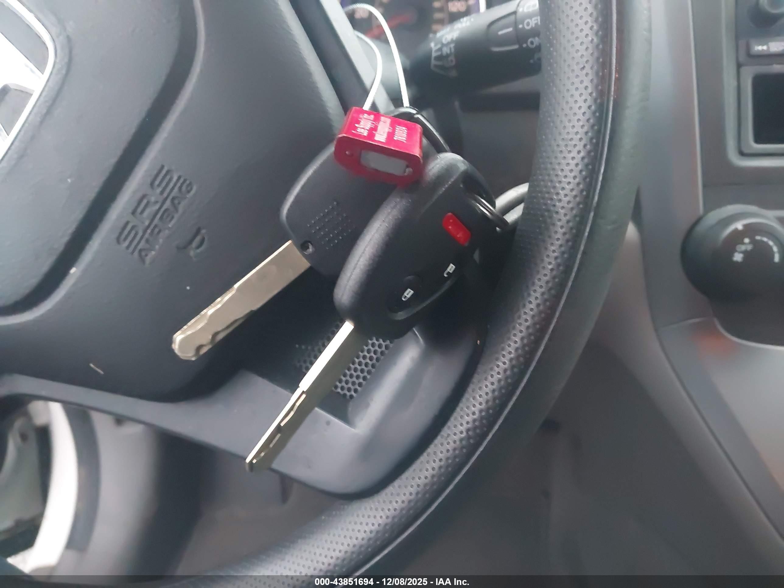 HONDA CR-V image 11