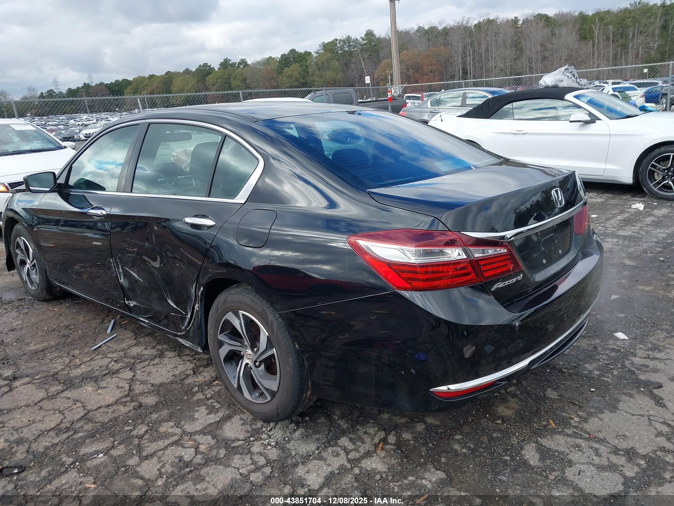 HONDA ACCORD image 3