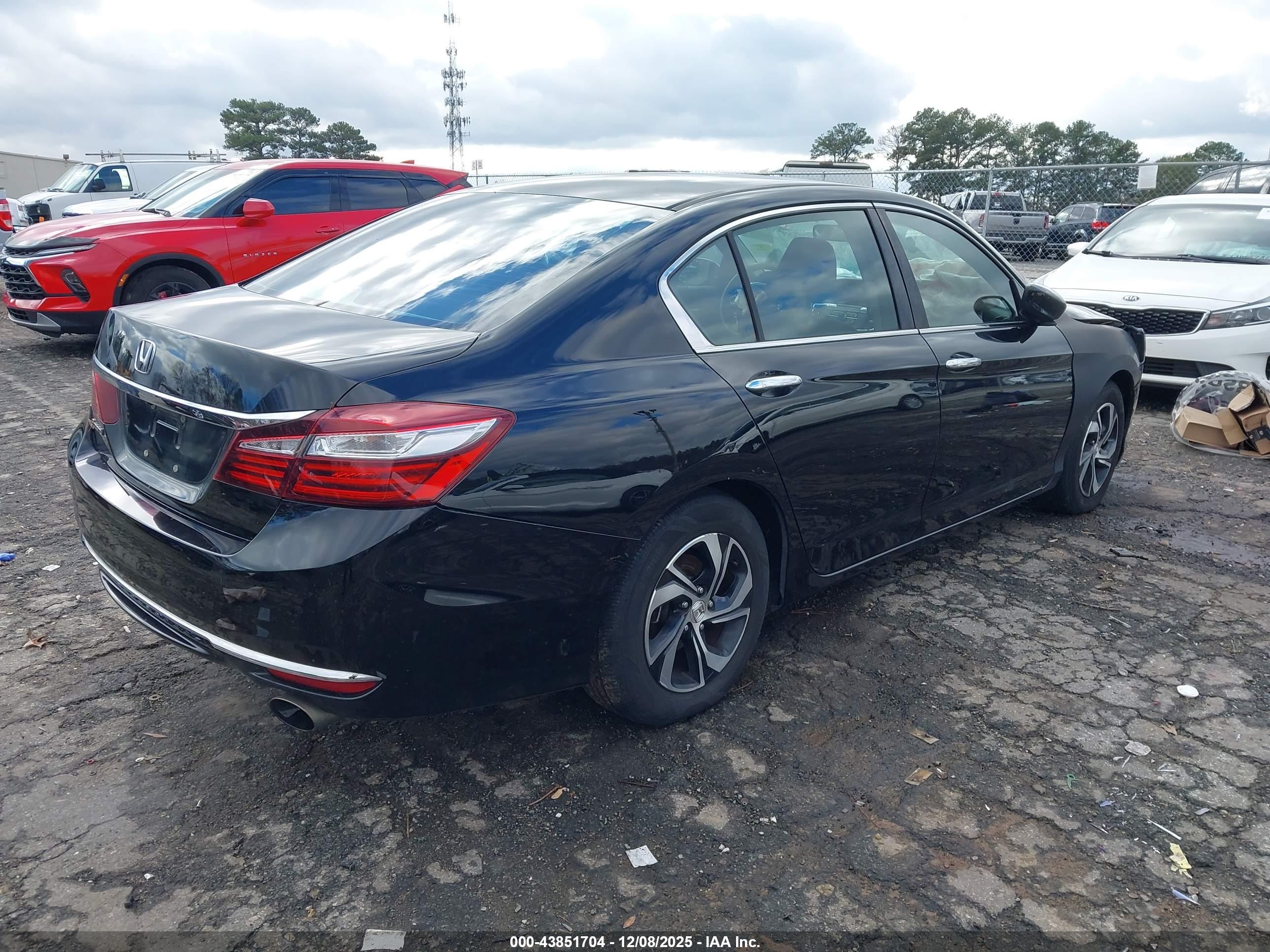 HONDA ACCORD image 4