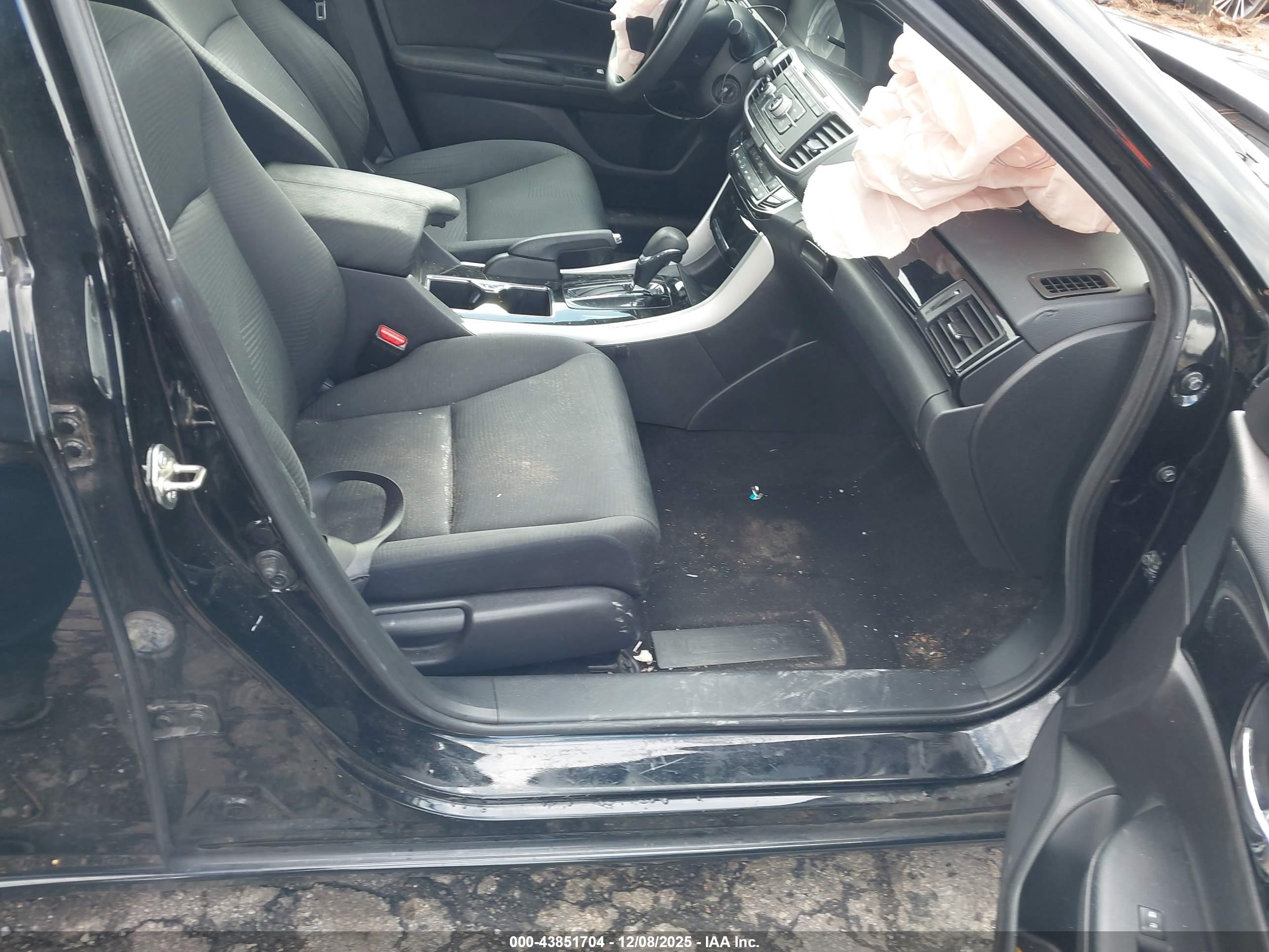 HONDA ACCORD image 5
