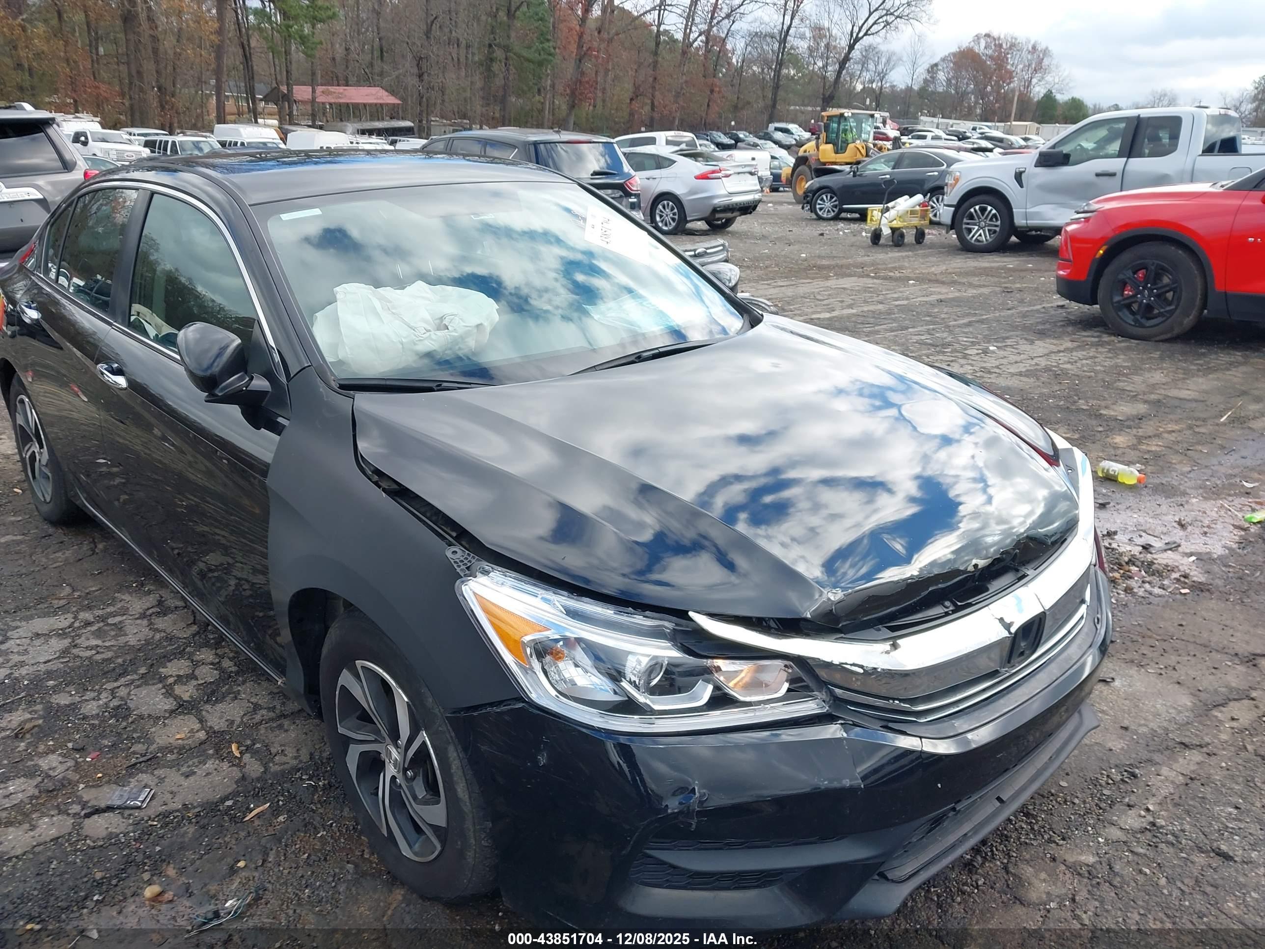 HONDA ACCORD image 6