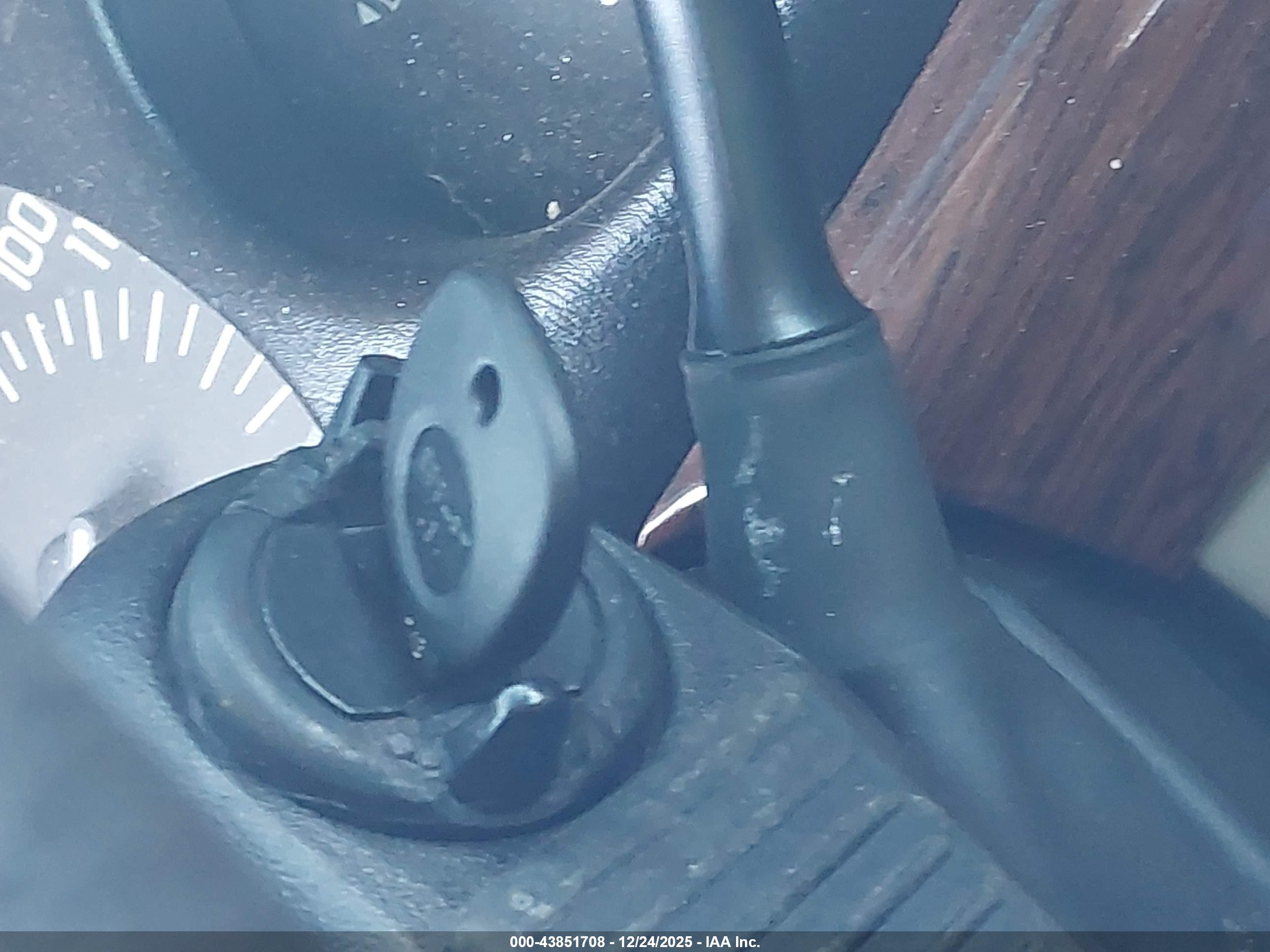 BUICK LESABRE image 11
