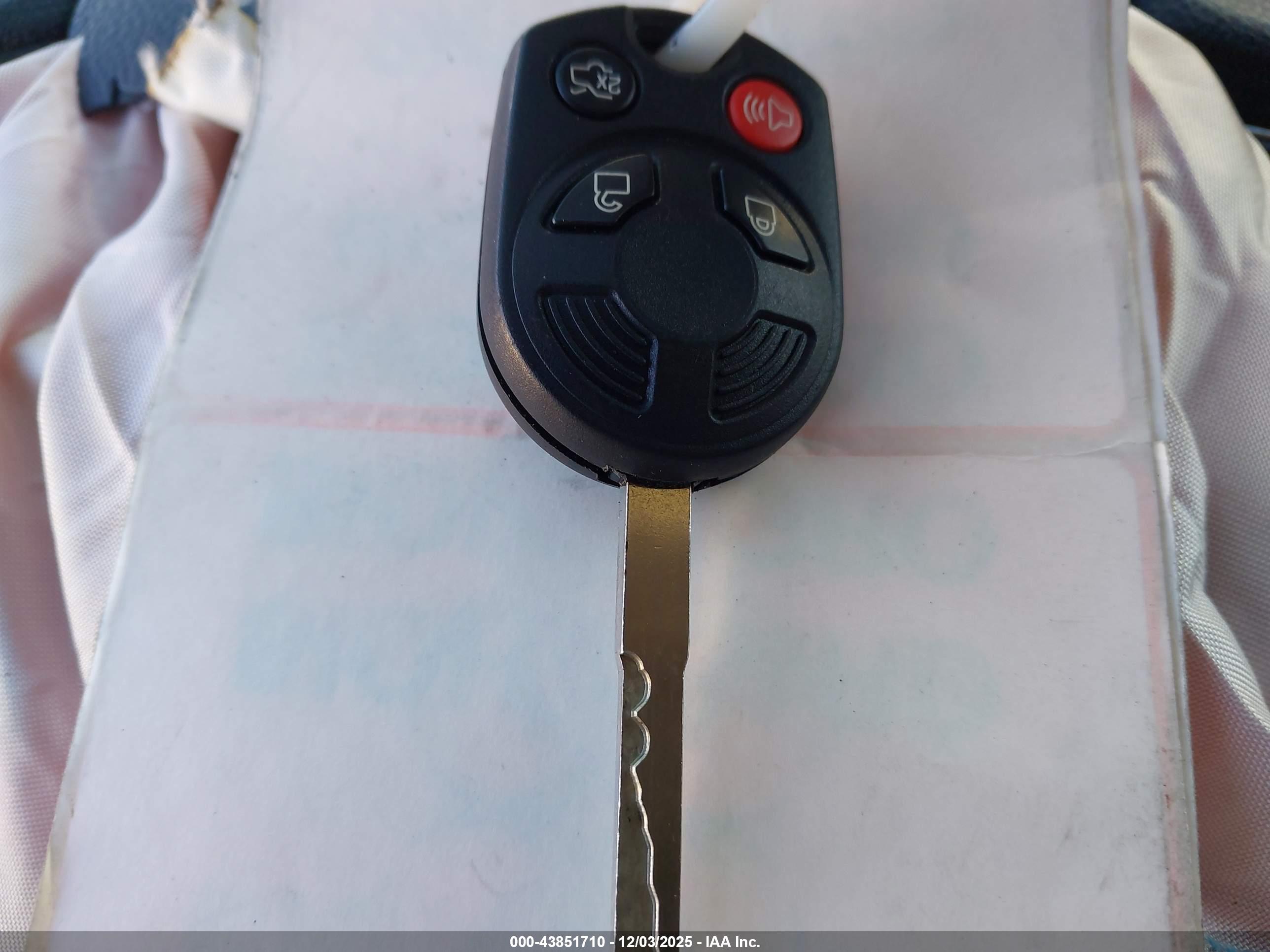 FORD FOCUS image 11