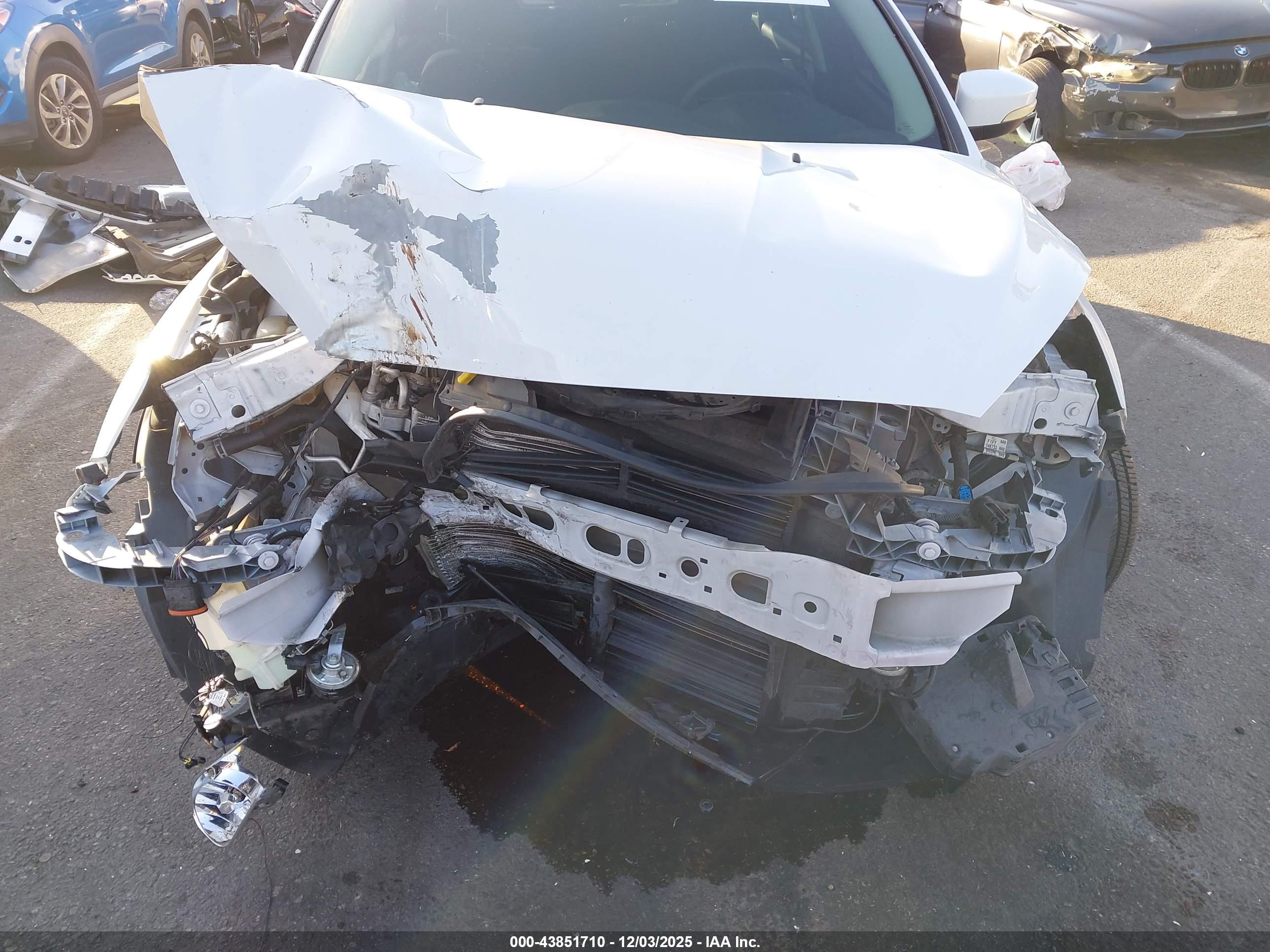 FORD FOCUS image 6