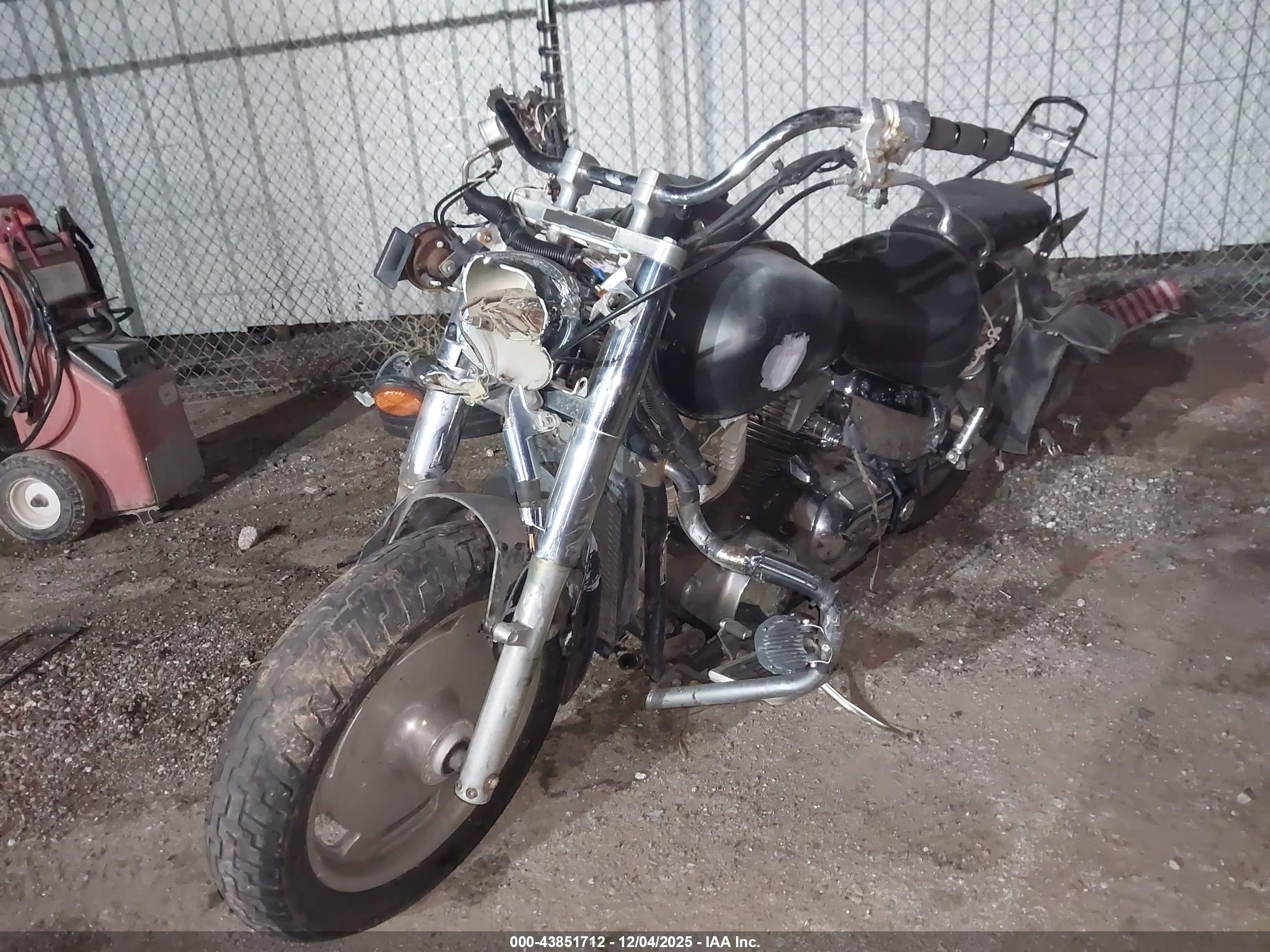 HONDA VTX1300 image 2