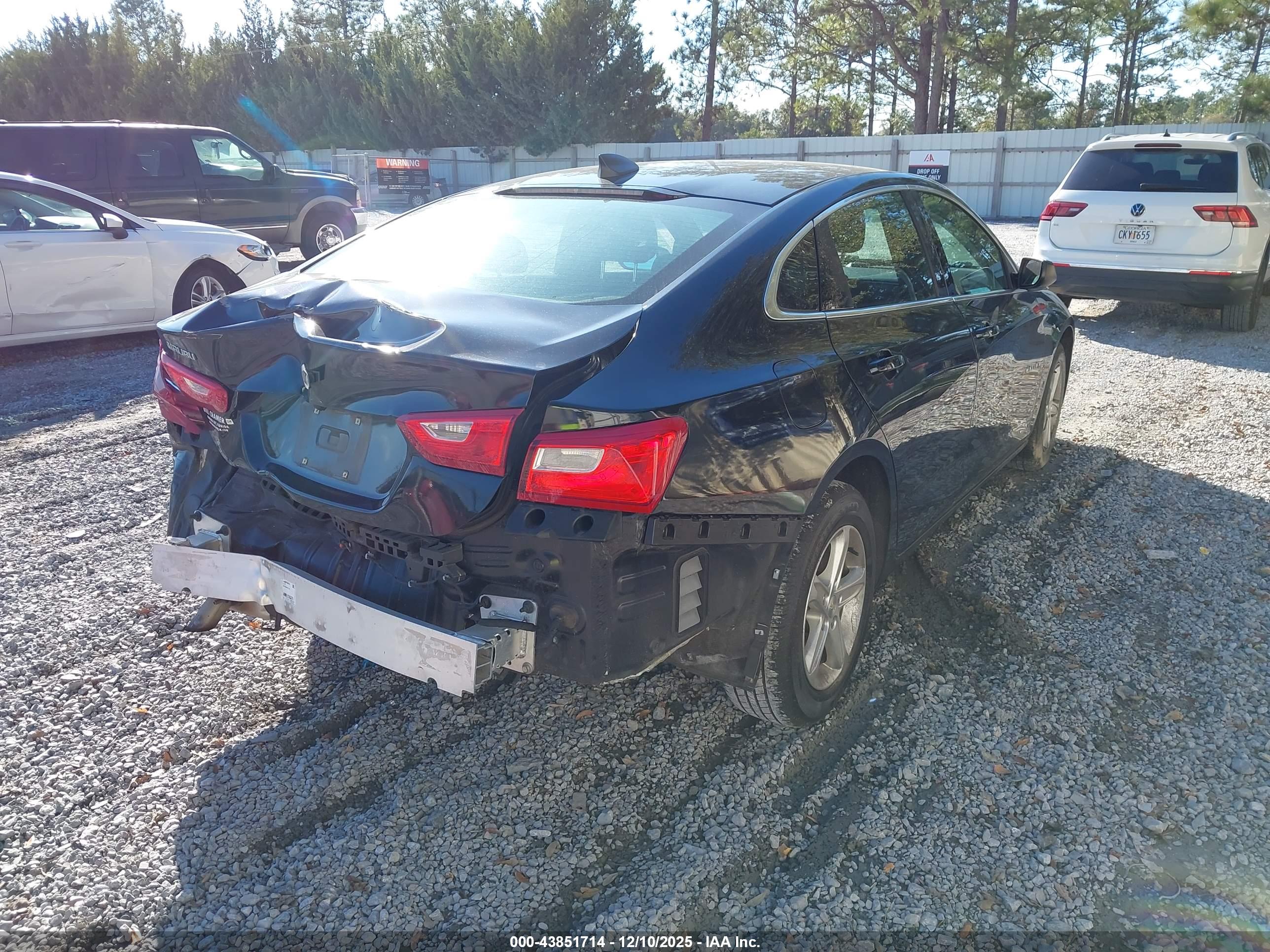 CHEVROLET MALIBU image 4