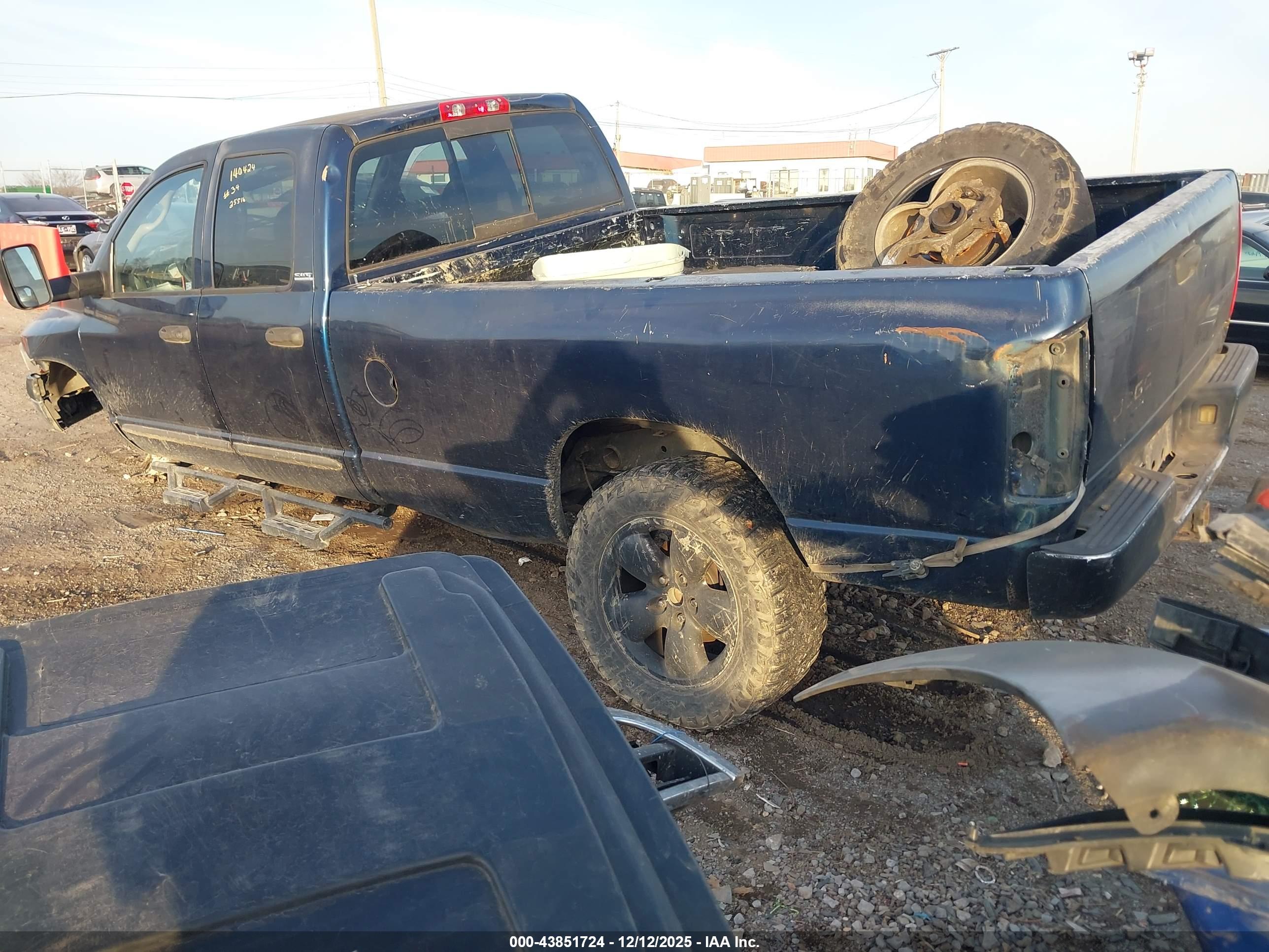 DODGE RAM image 3