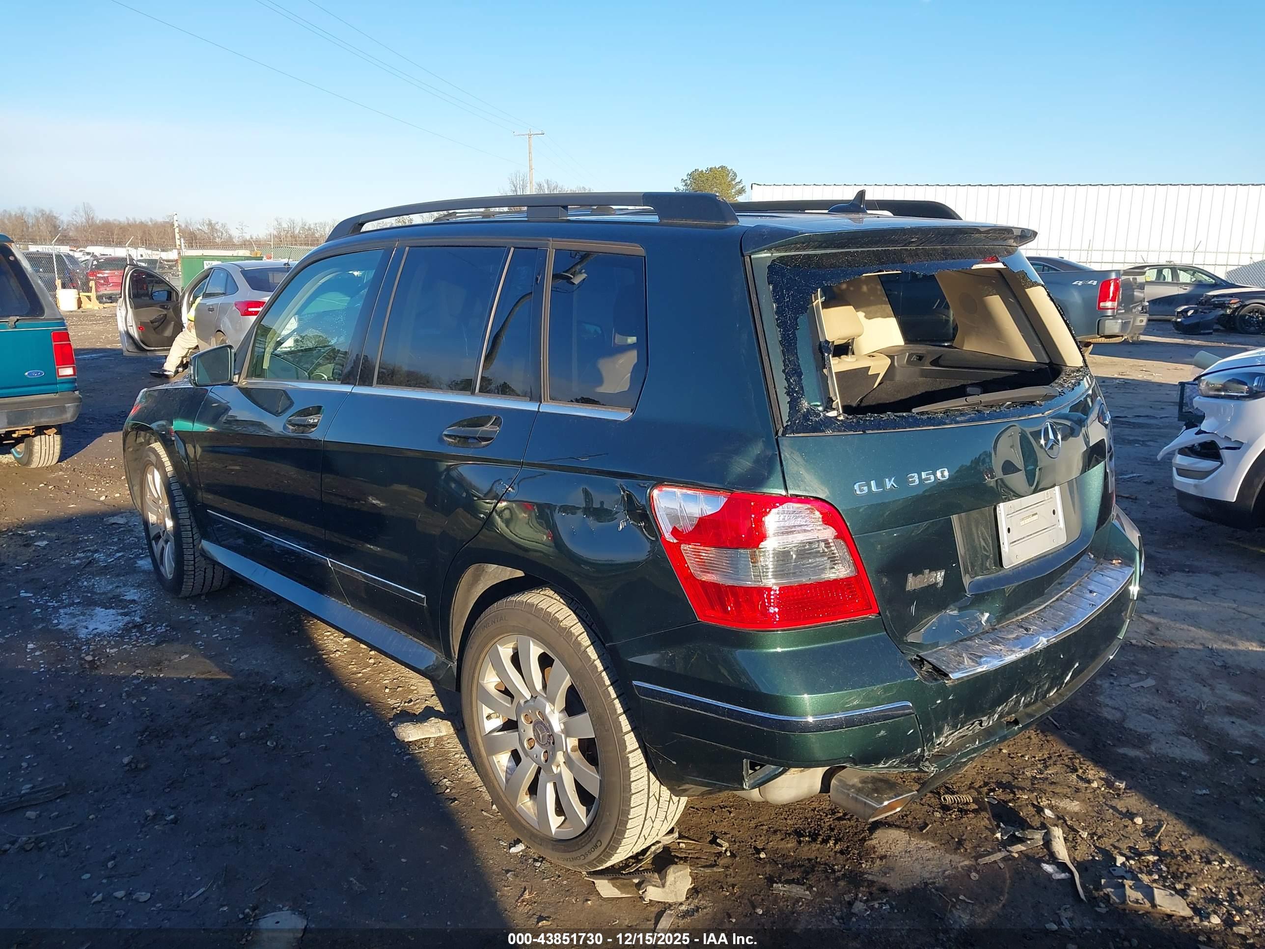 MERCEDES-BENZ GLK image 6