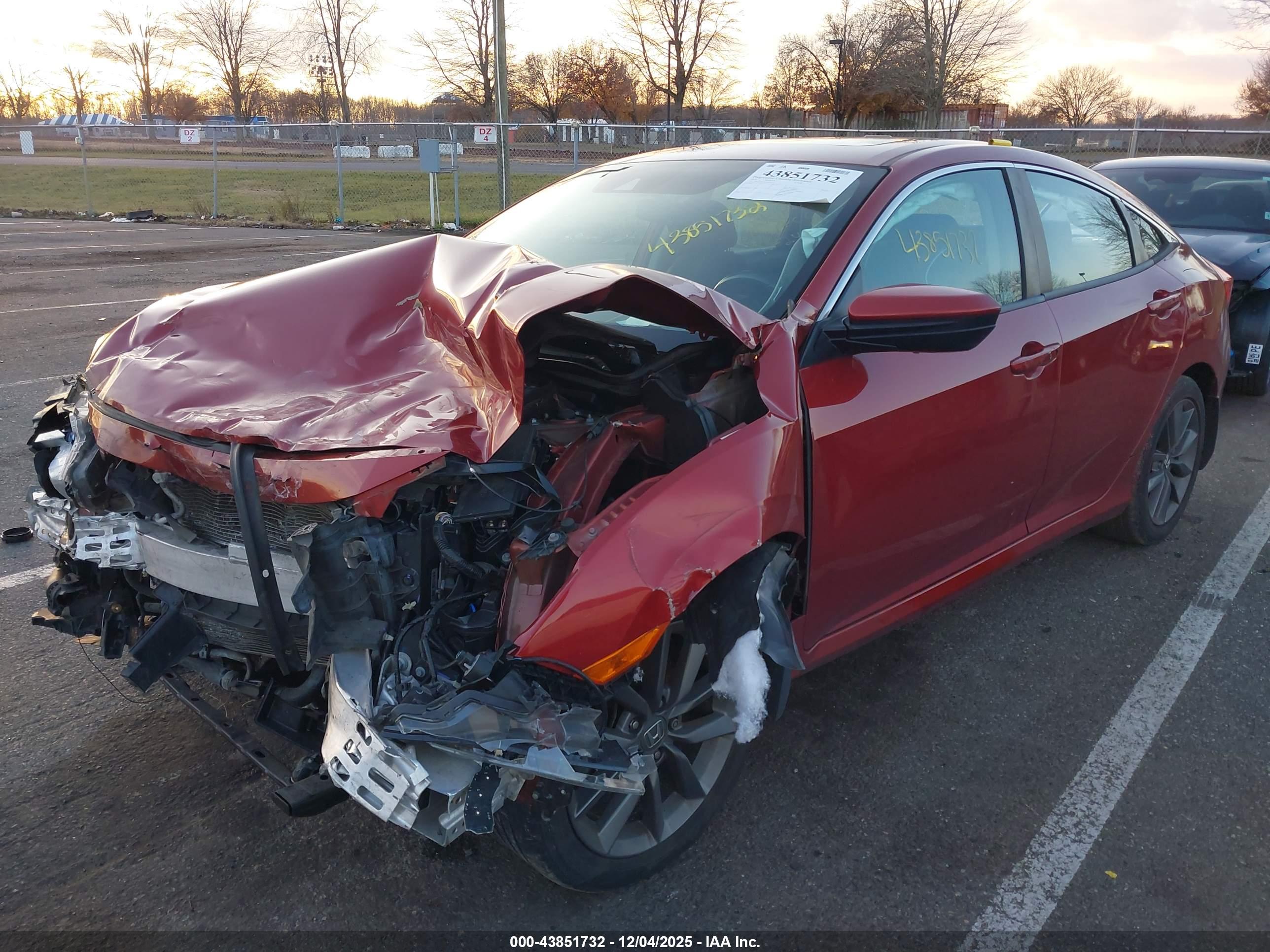 HONDA CIVIC image 6