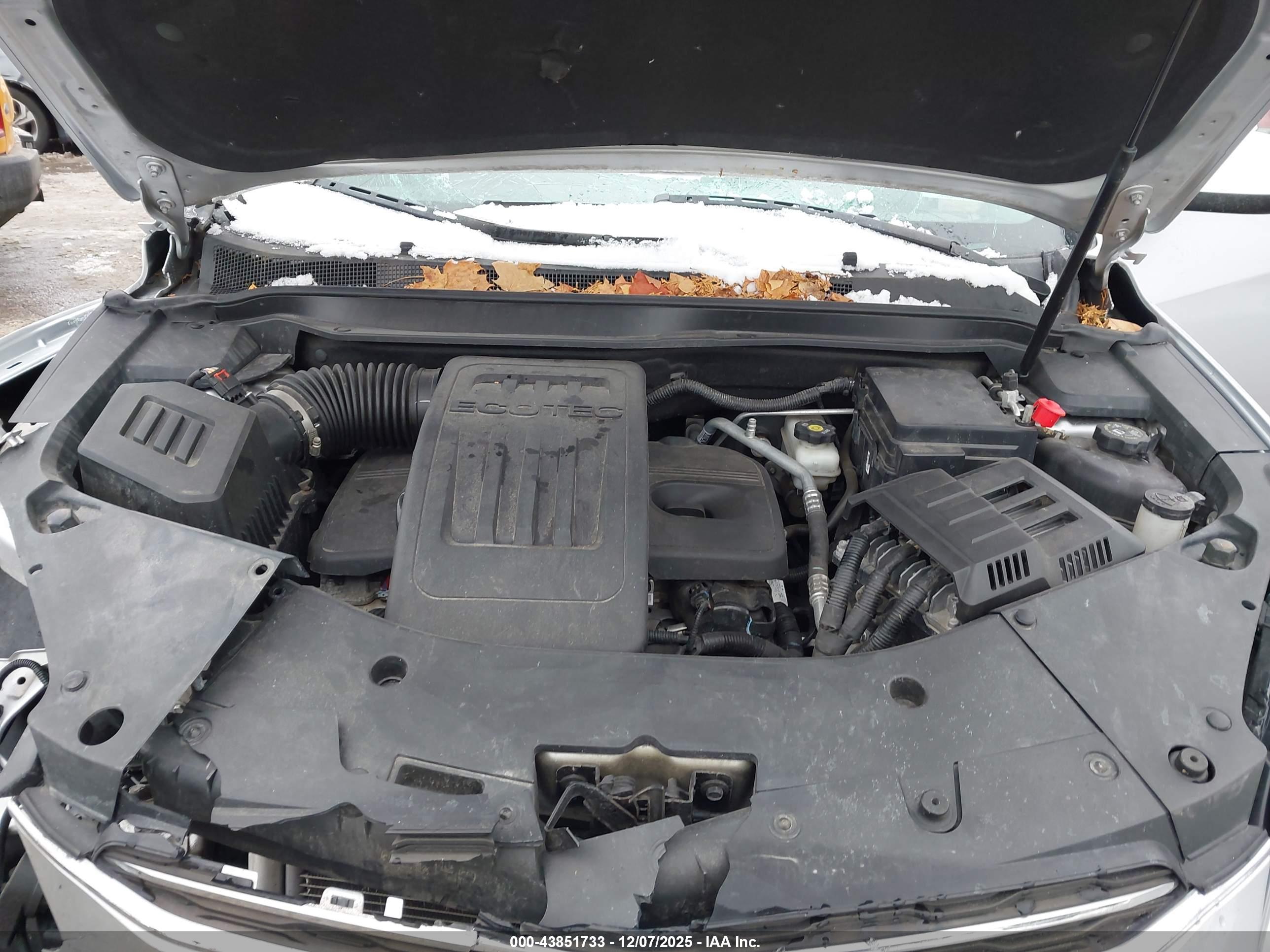 CHEVROLET EQUINOX image 10
