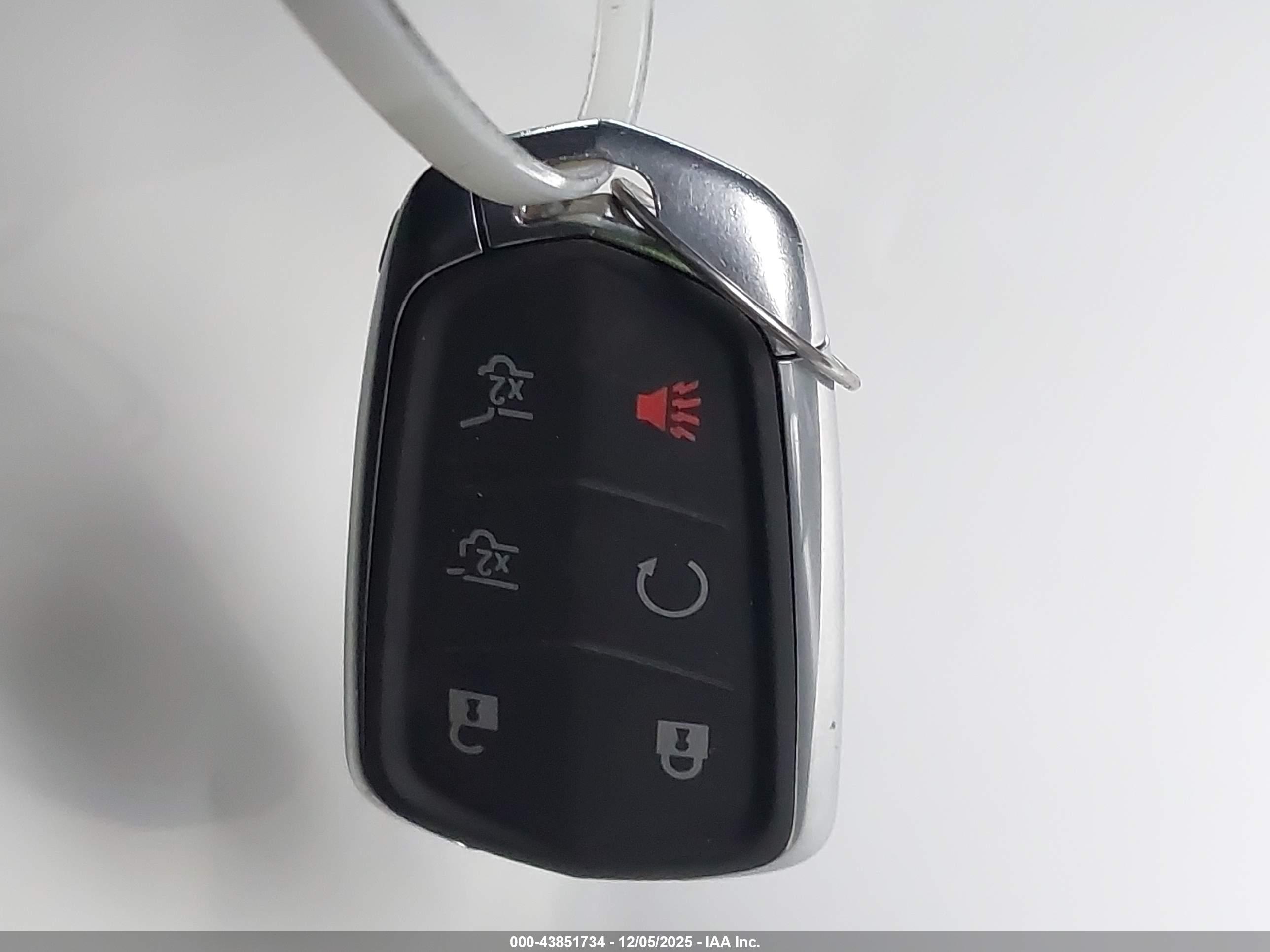 CADILLAC ESCALADE image 11