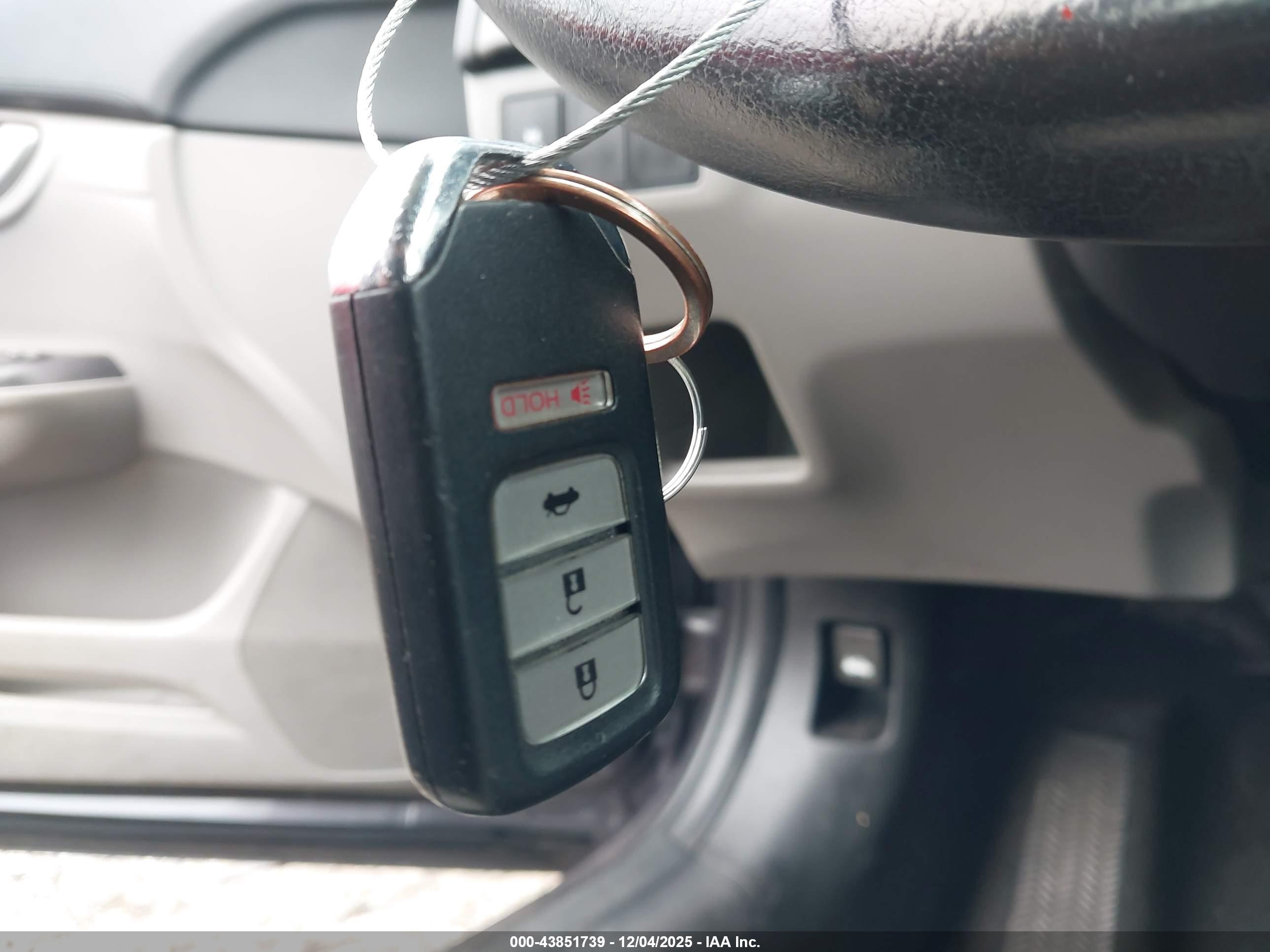 HONDA CIVIC image 11