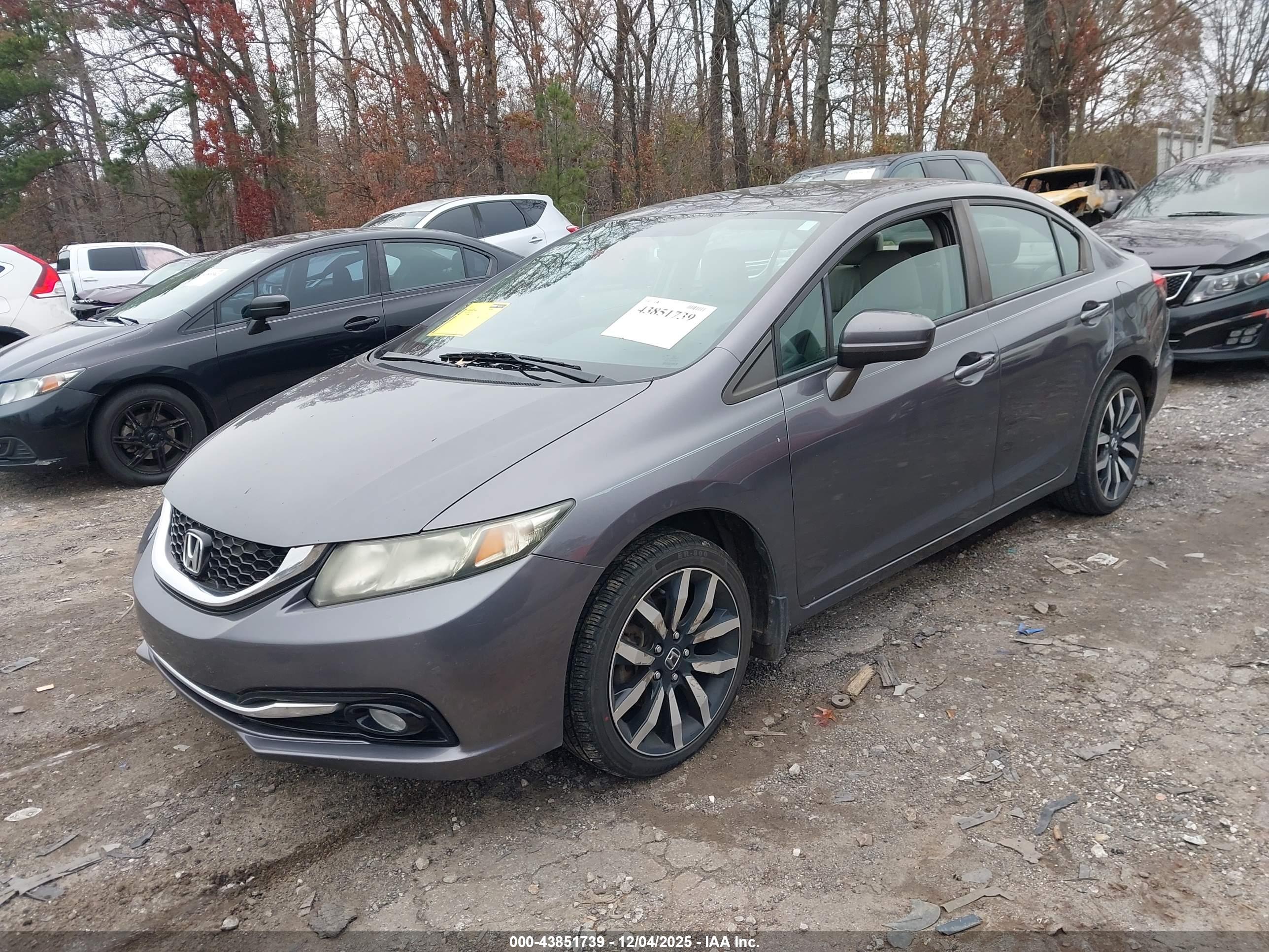 HONDA CIVIC image 2