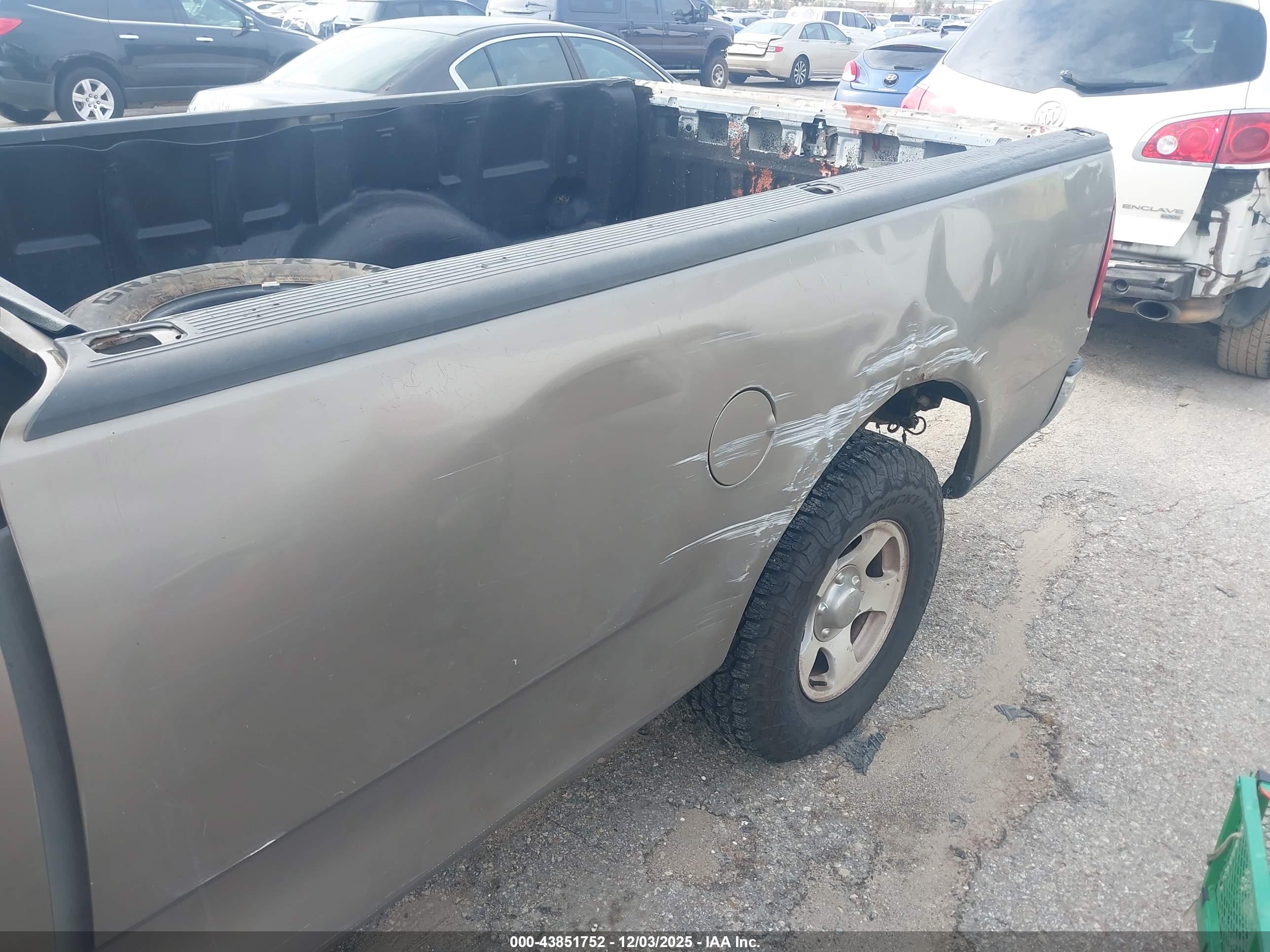 FORD F-150 image 6