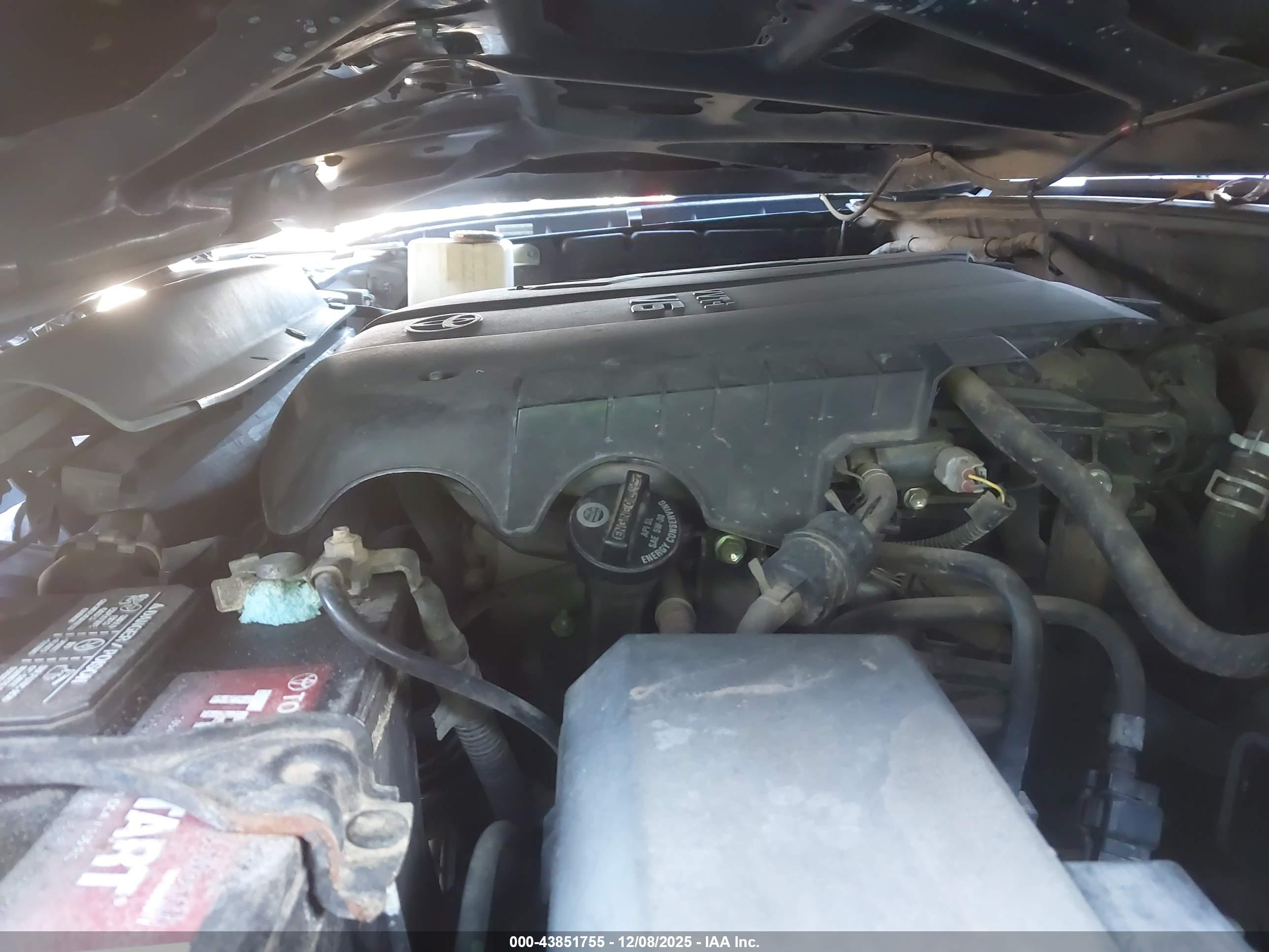 TOYOTA TACOMA image 10