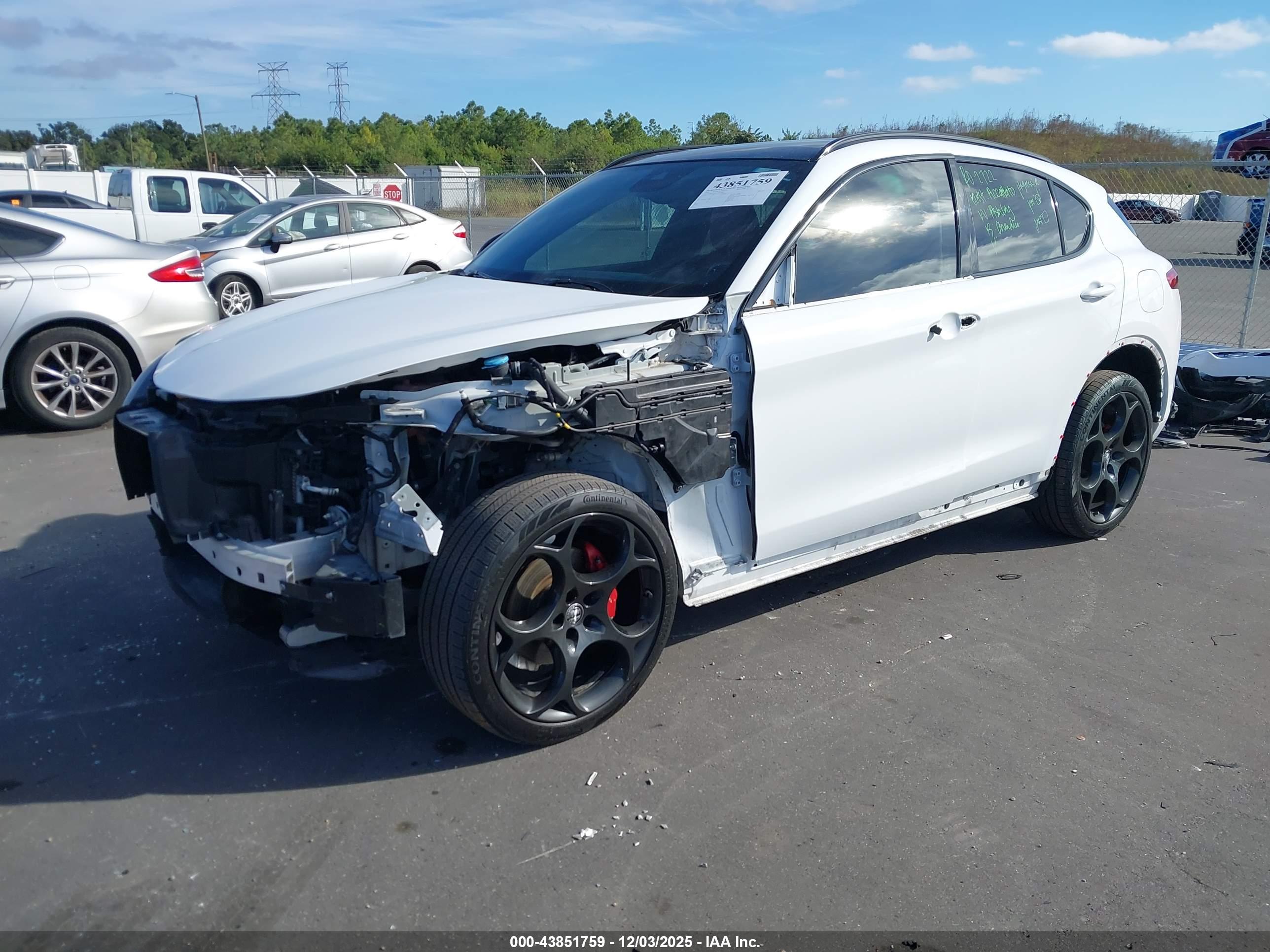 ALFA ROMEO image 2