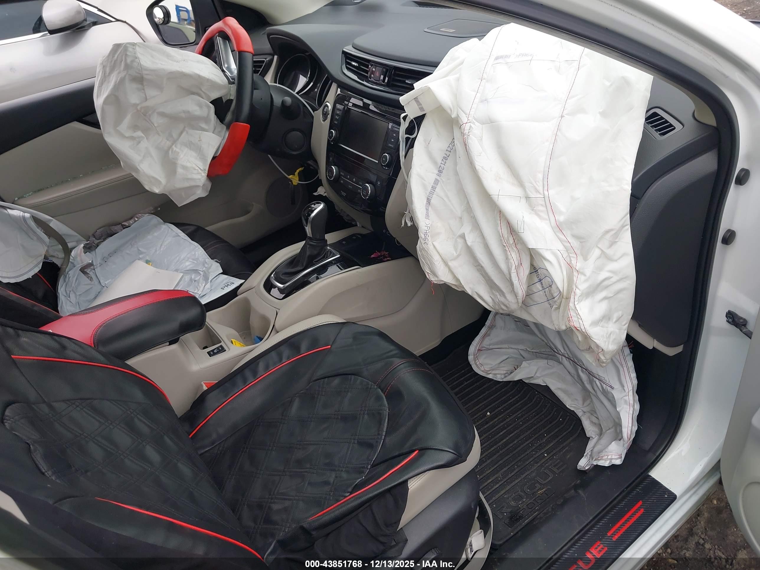 NISSAN ROGUE image 5