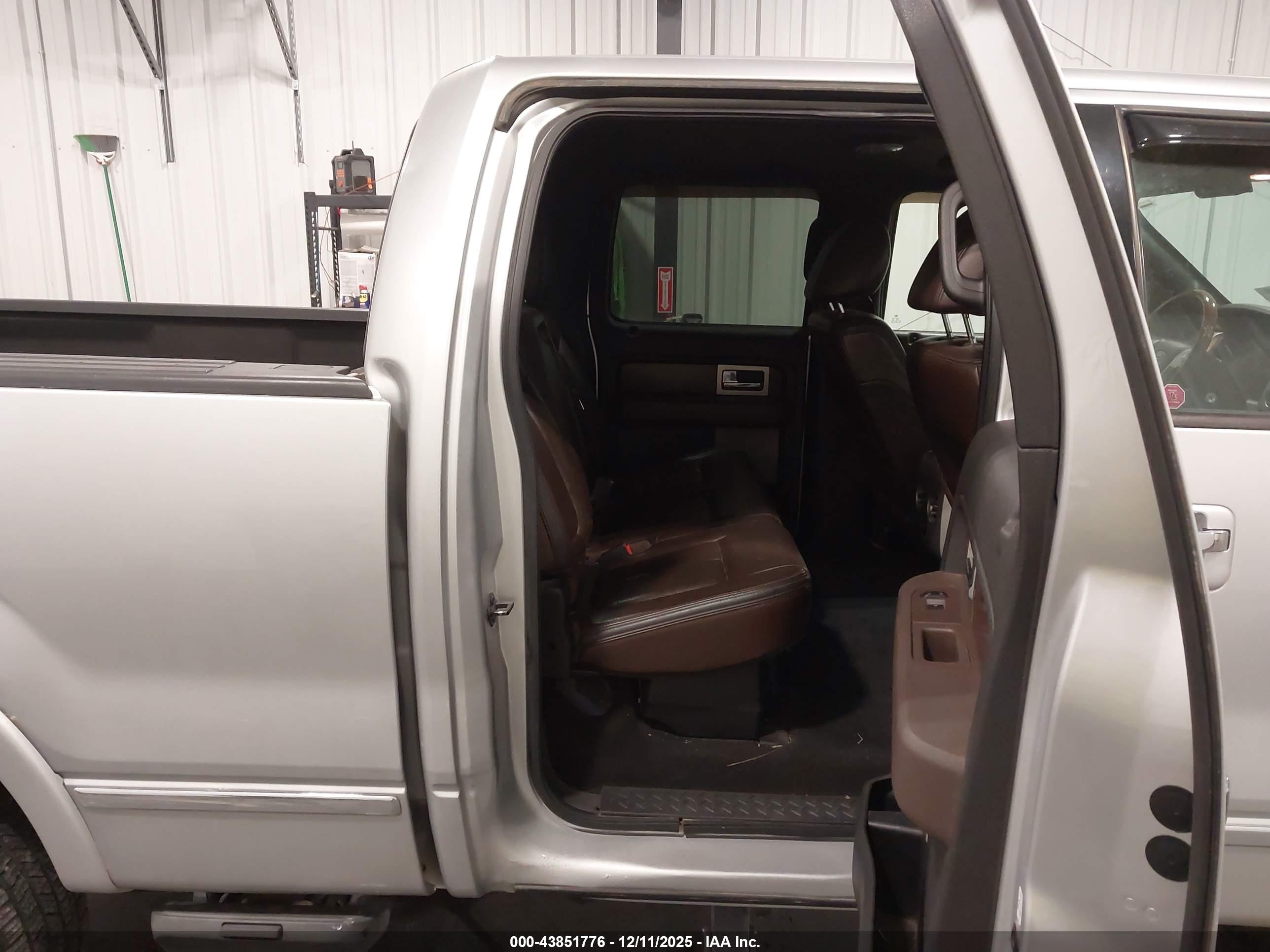 FORD F-150 image 8