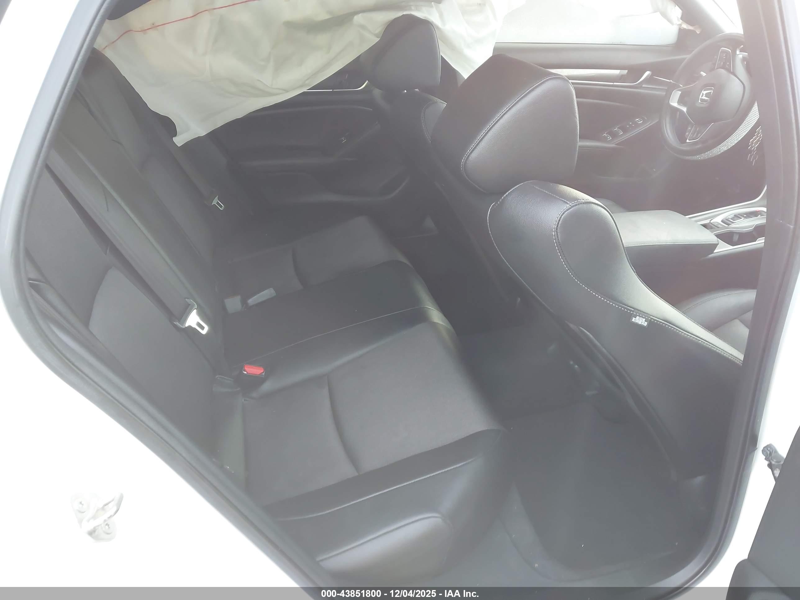 HONDA ACCORD image 8