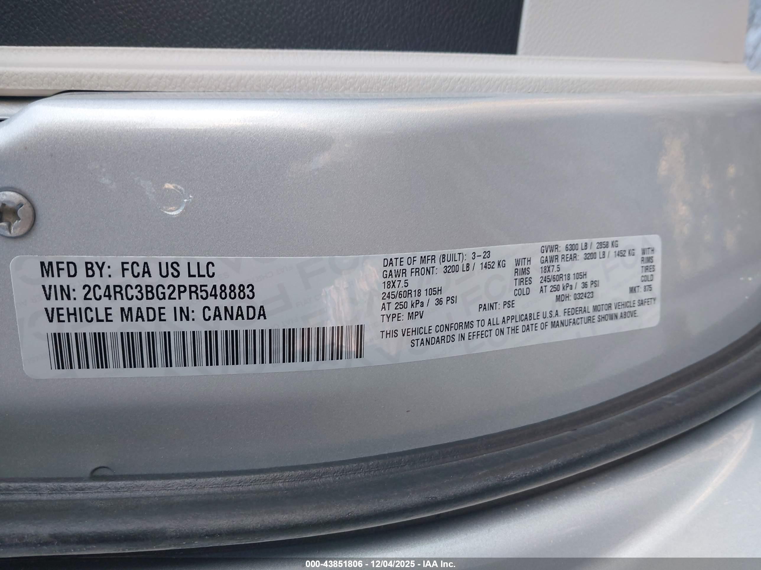 CHRYSLER PACIFICA image 9