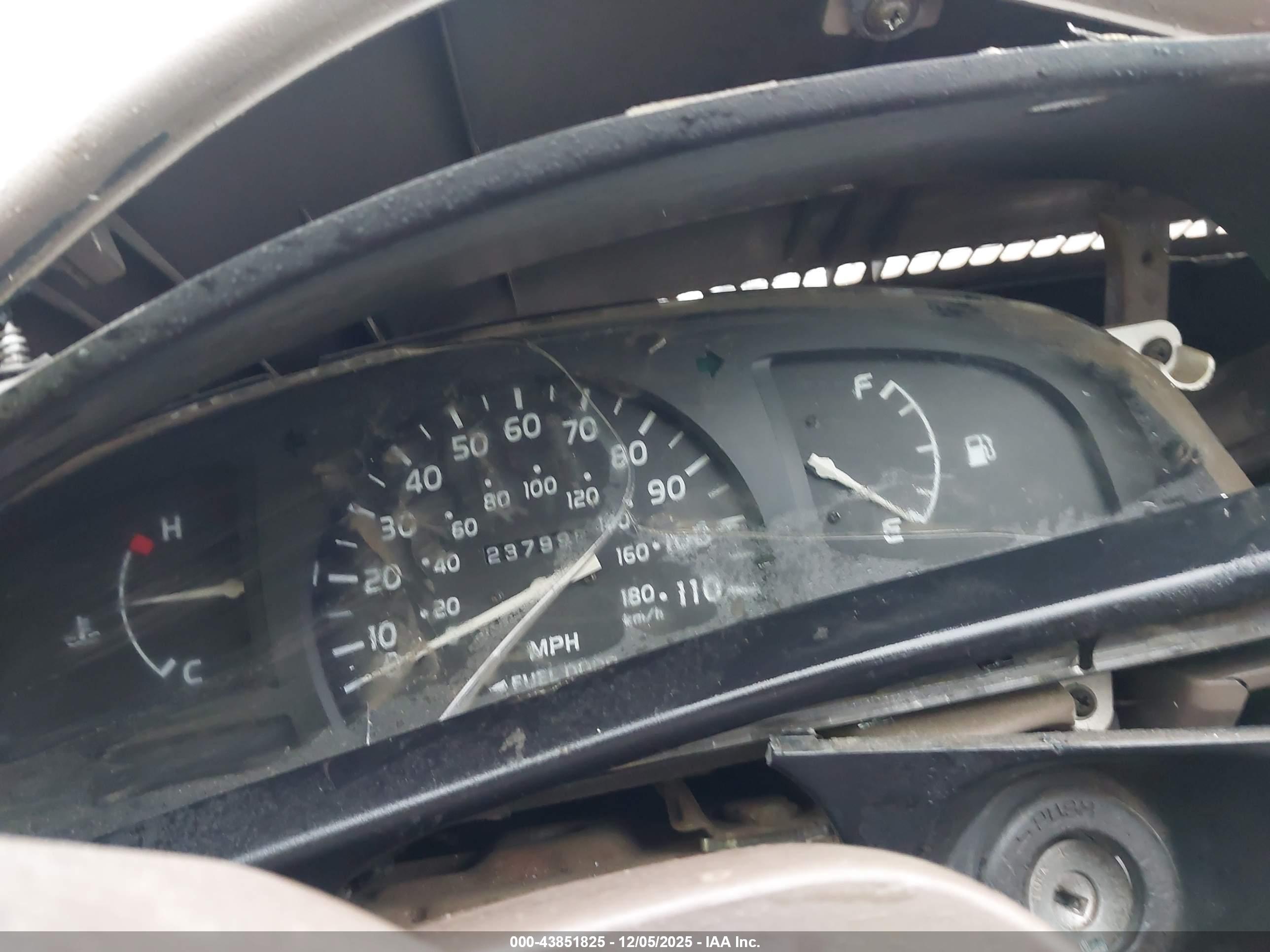 TOYOTA TACOMA image 7