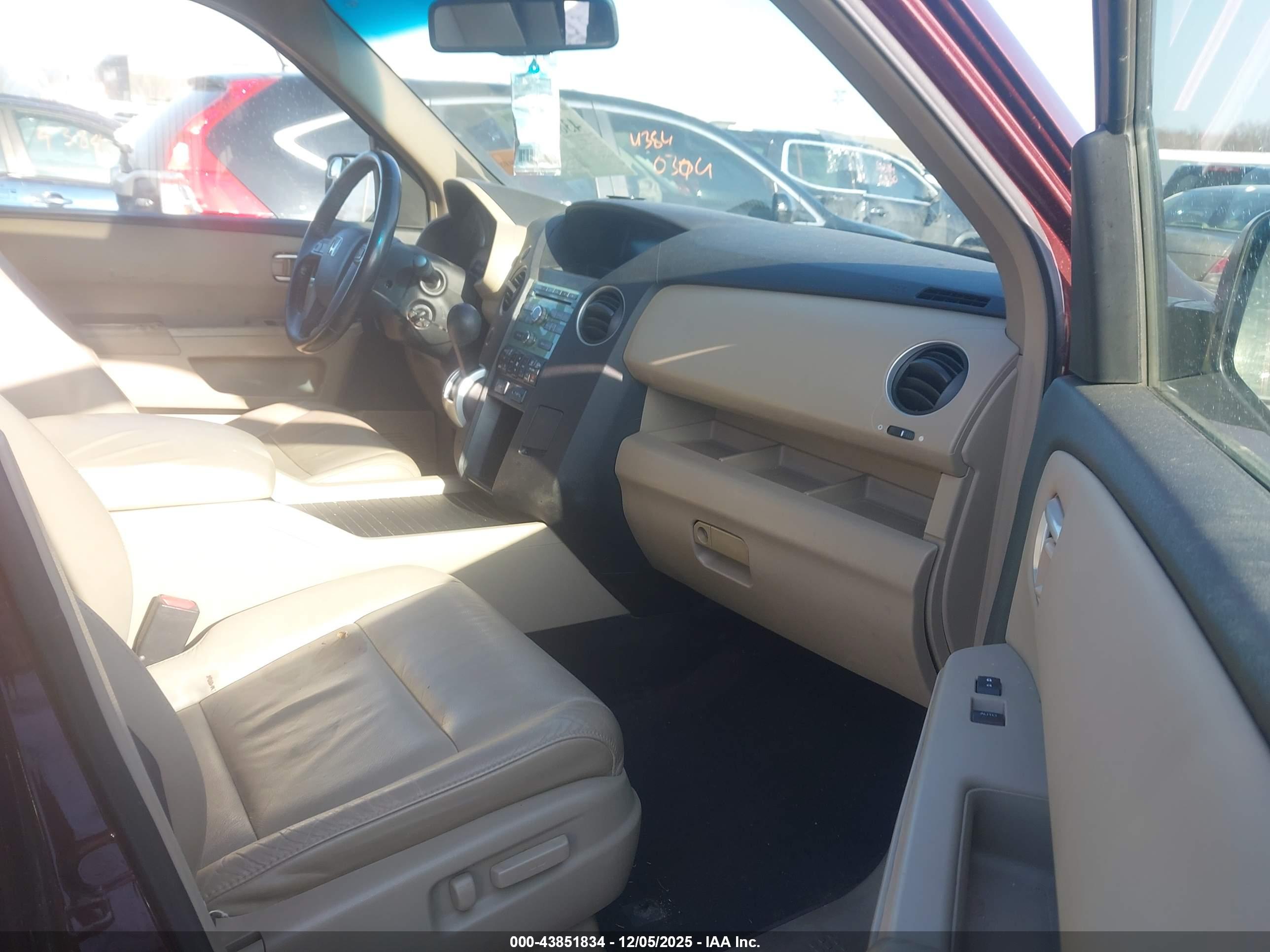 HONDA PILOT image 5