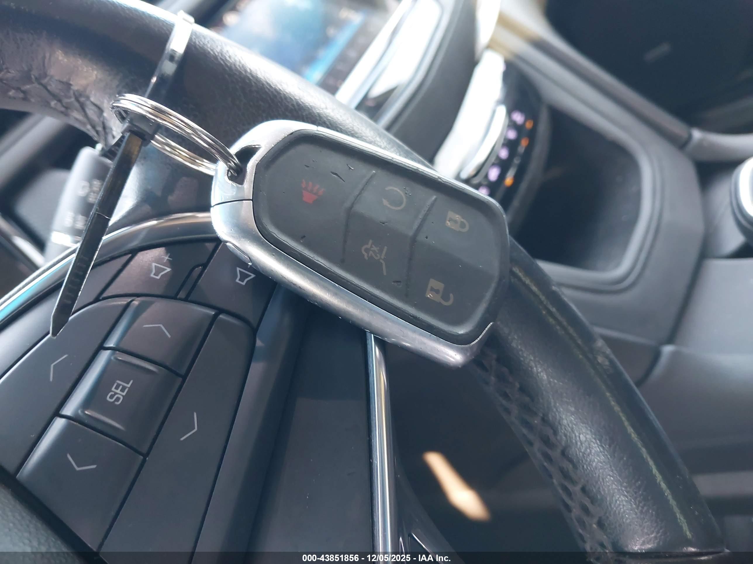 CADILLAC XT5 image 11