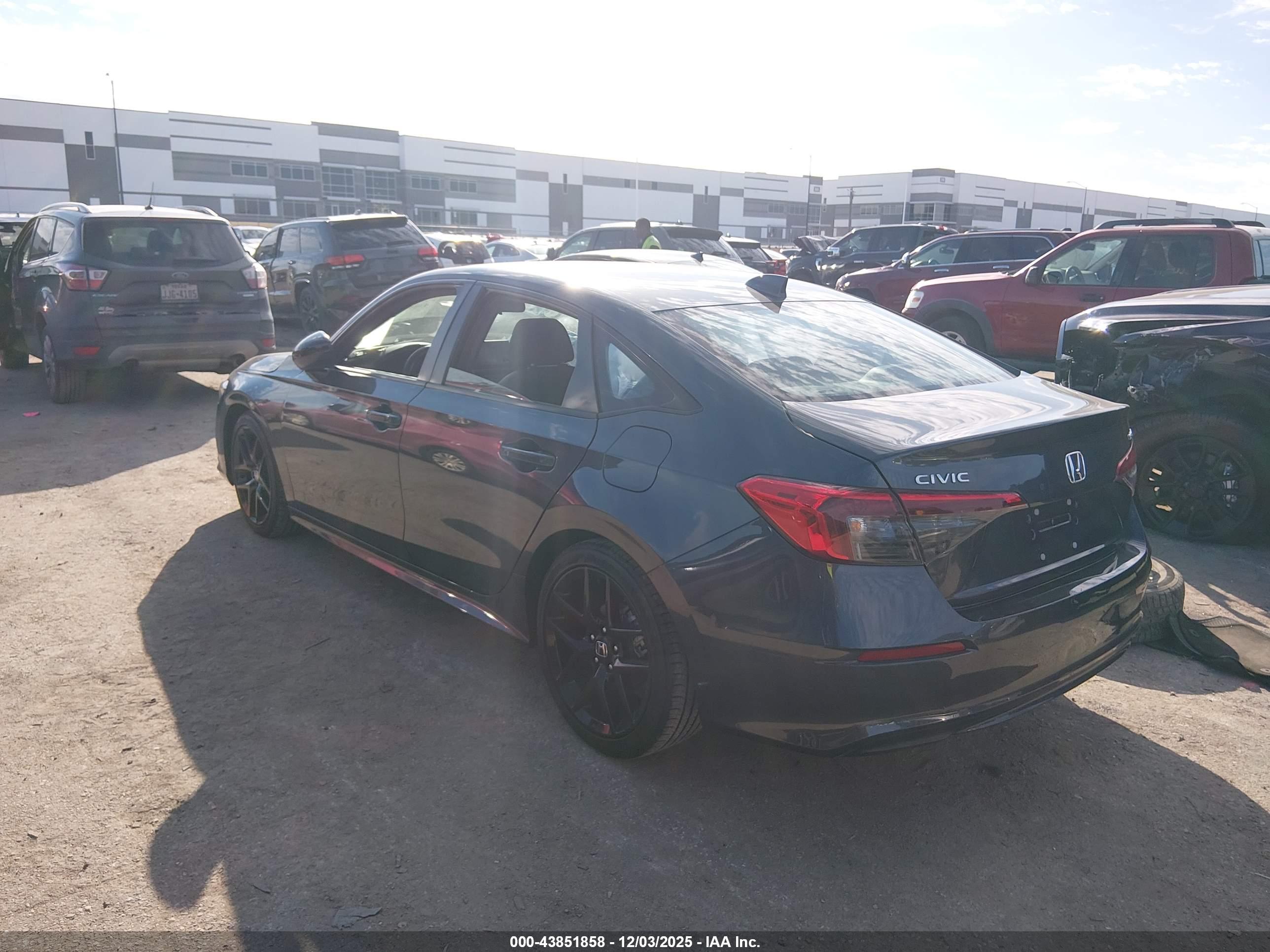 HONDA CIVIC image 3