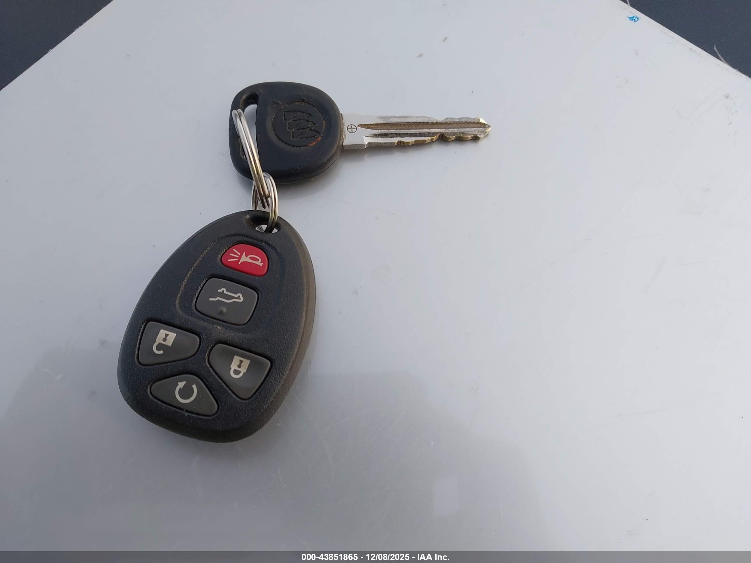 BUICK ENCLAVE image 11