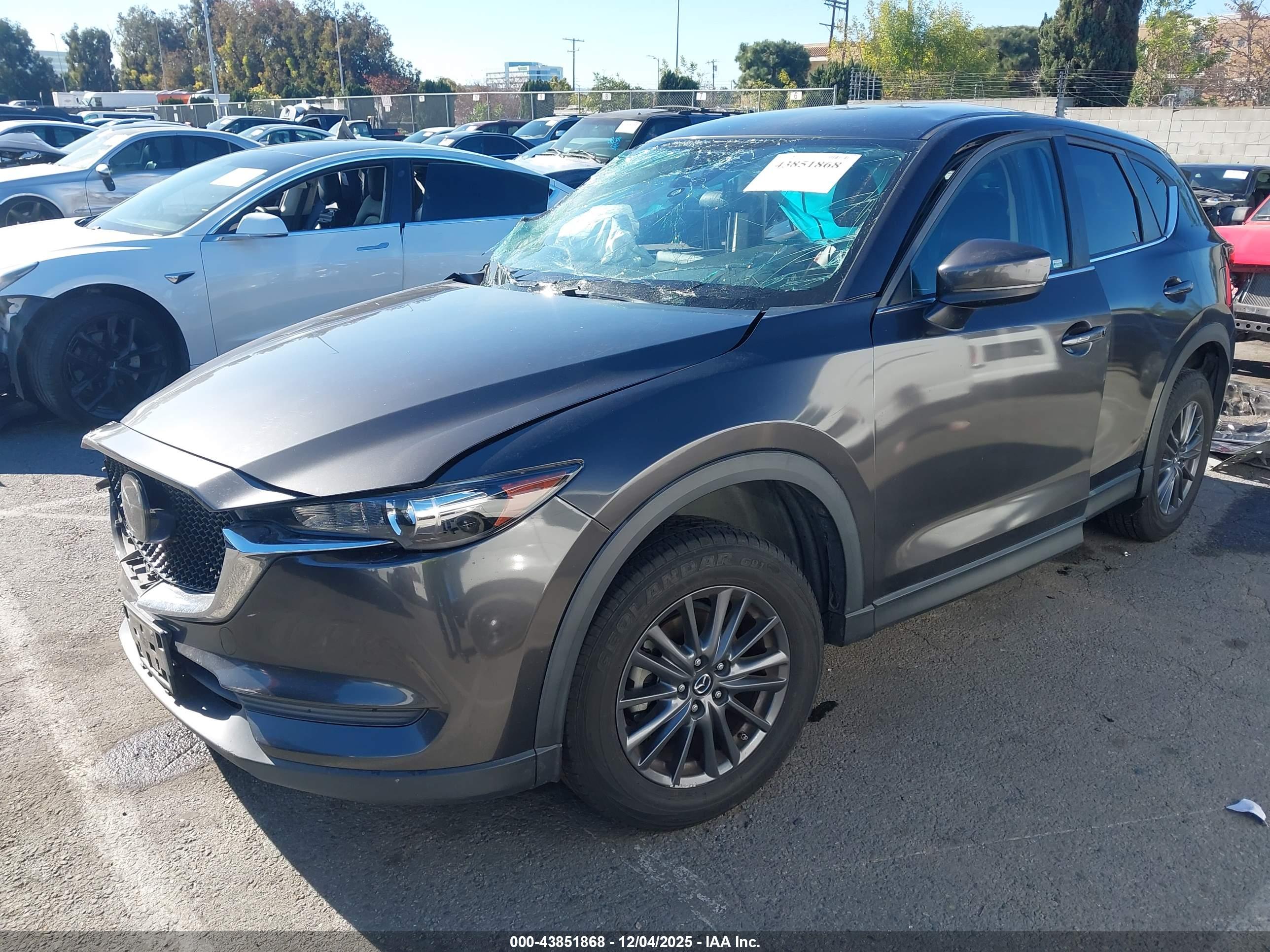 MAZDA CX-5 image 2