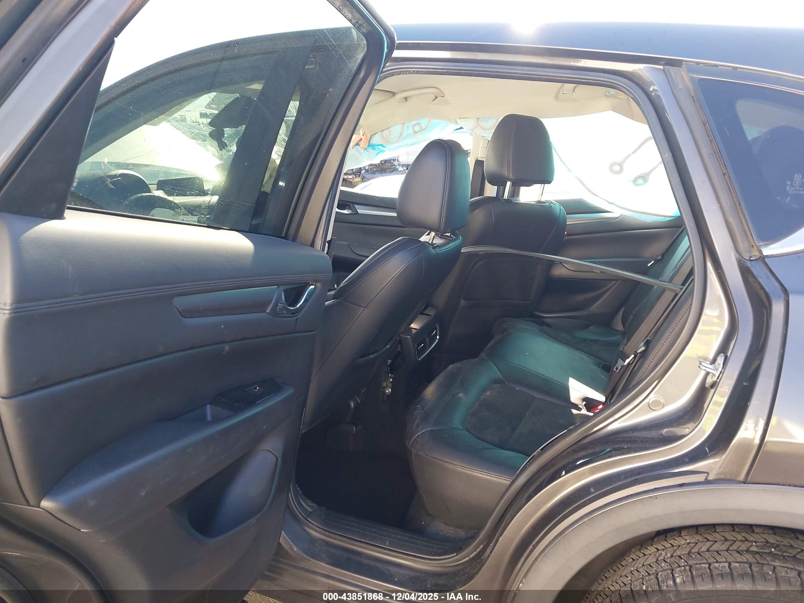 MAZDA CX-5 image 8