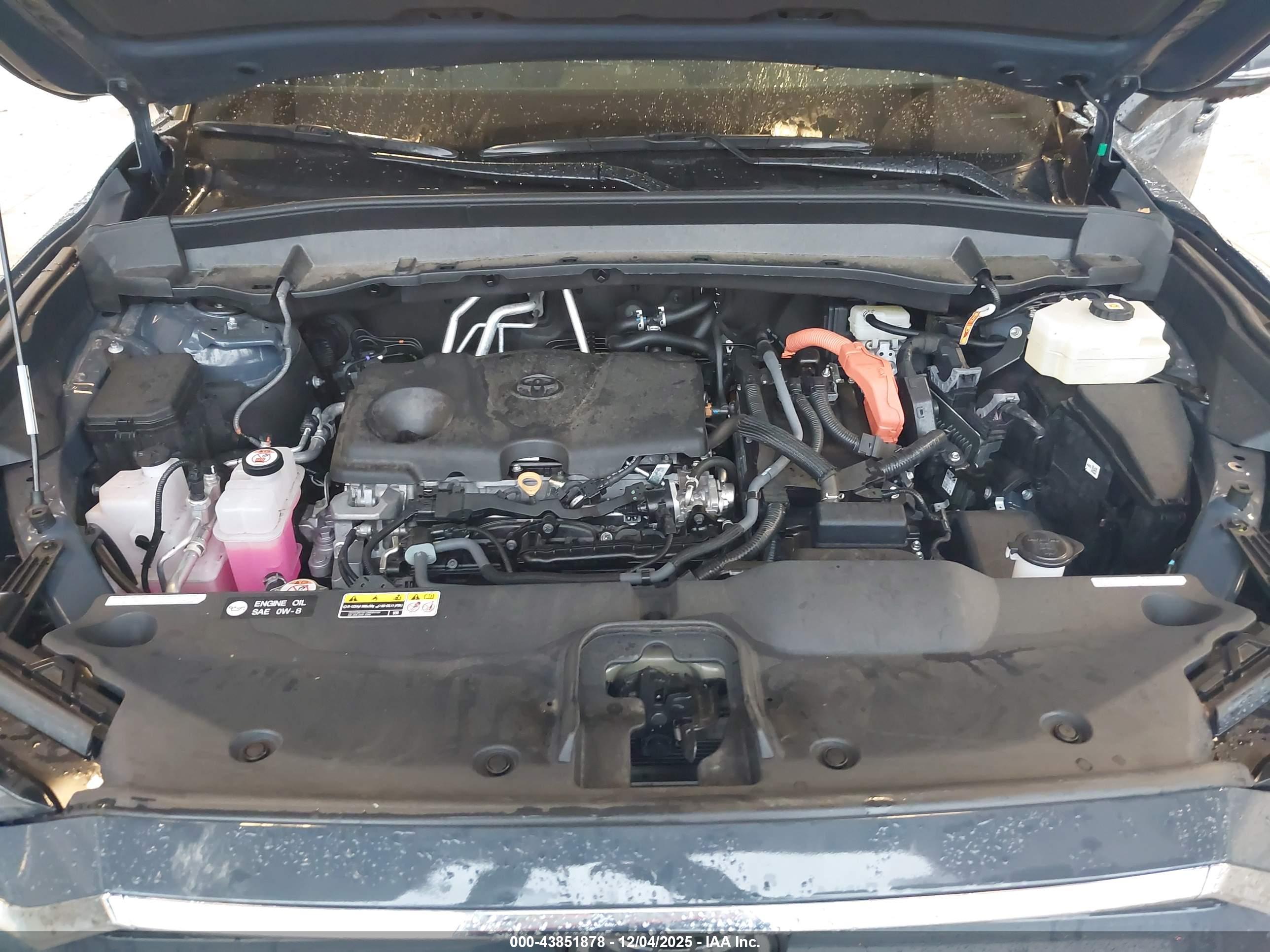 TOYOTA GRAND image 10