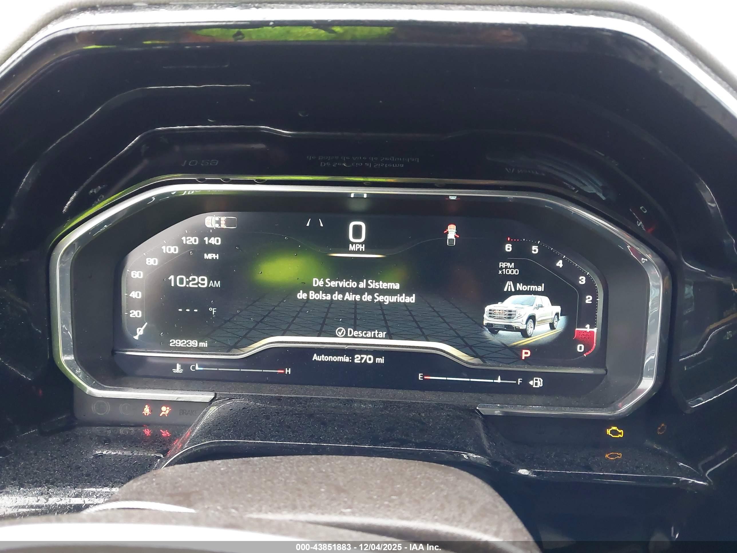 GMC SIERRA image 7