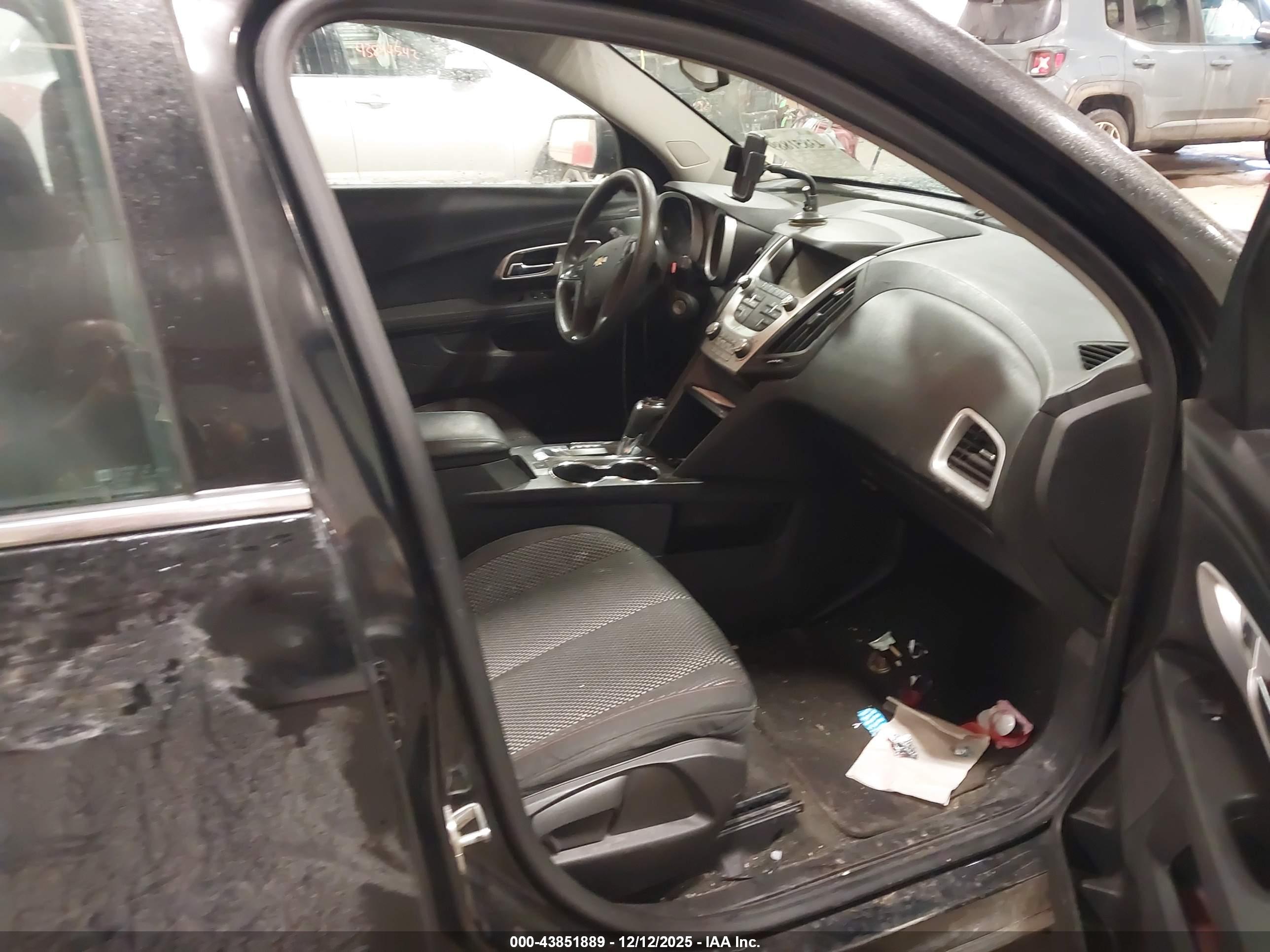 CHEVROLET EQUINOX image 5