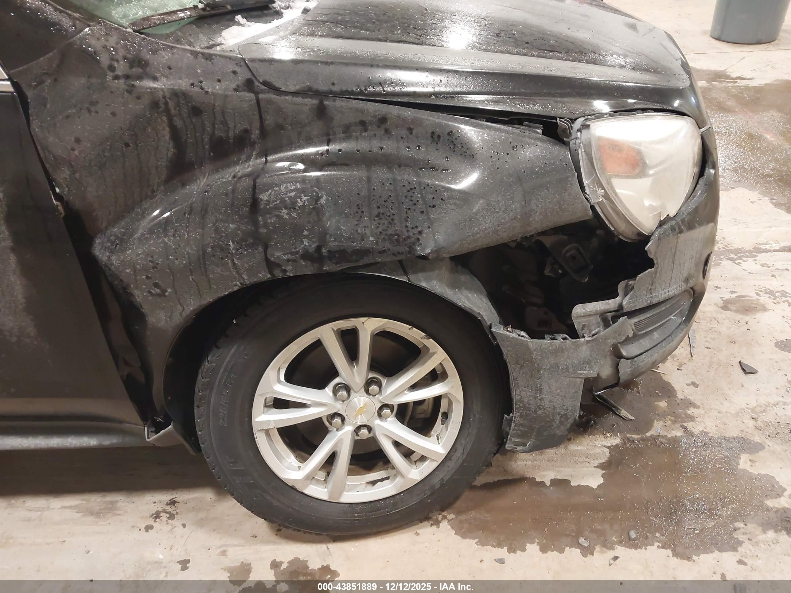 CHEVROLET EQUINOX image 6