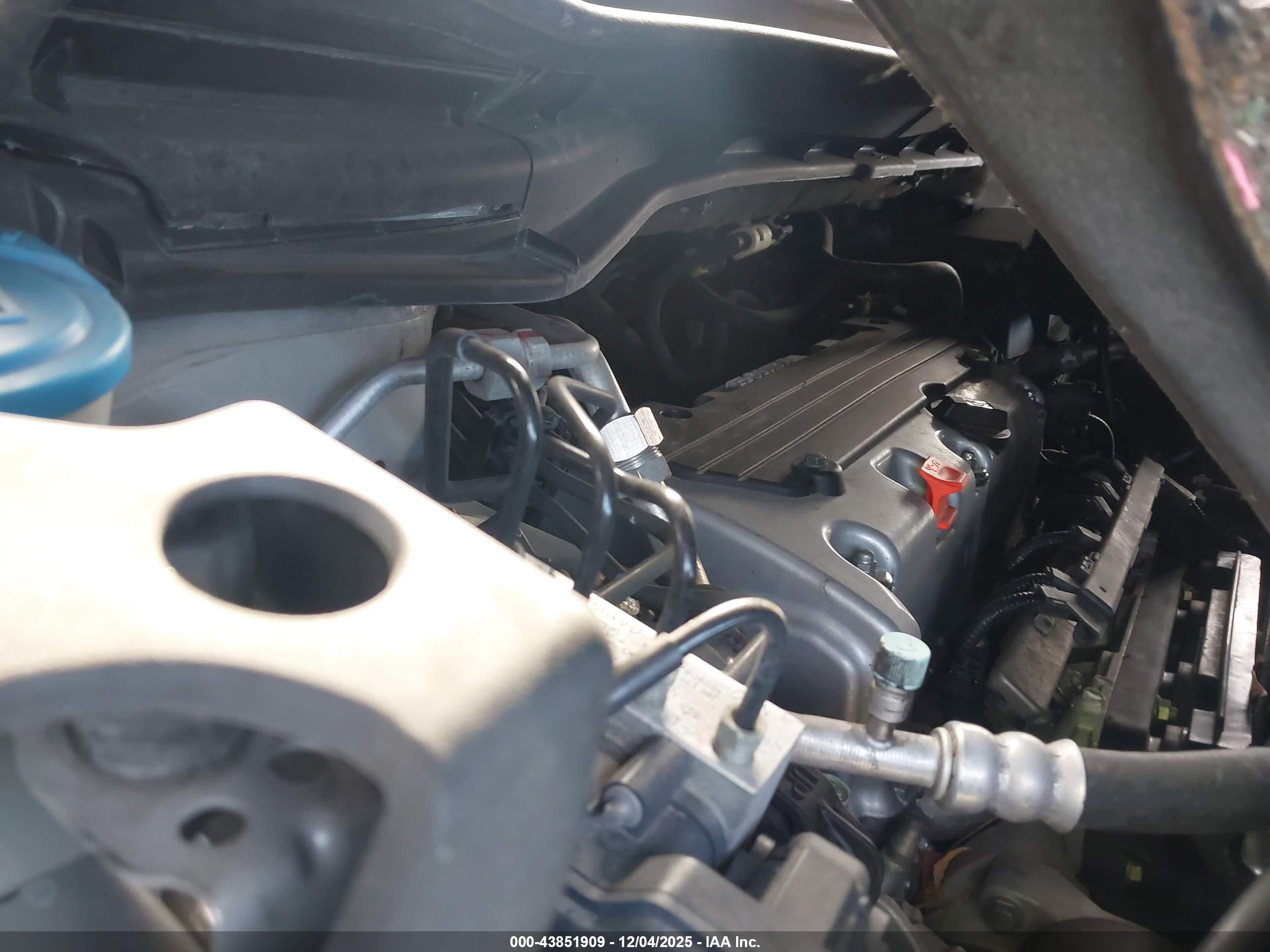 HONDA CR-V image 10