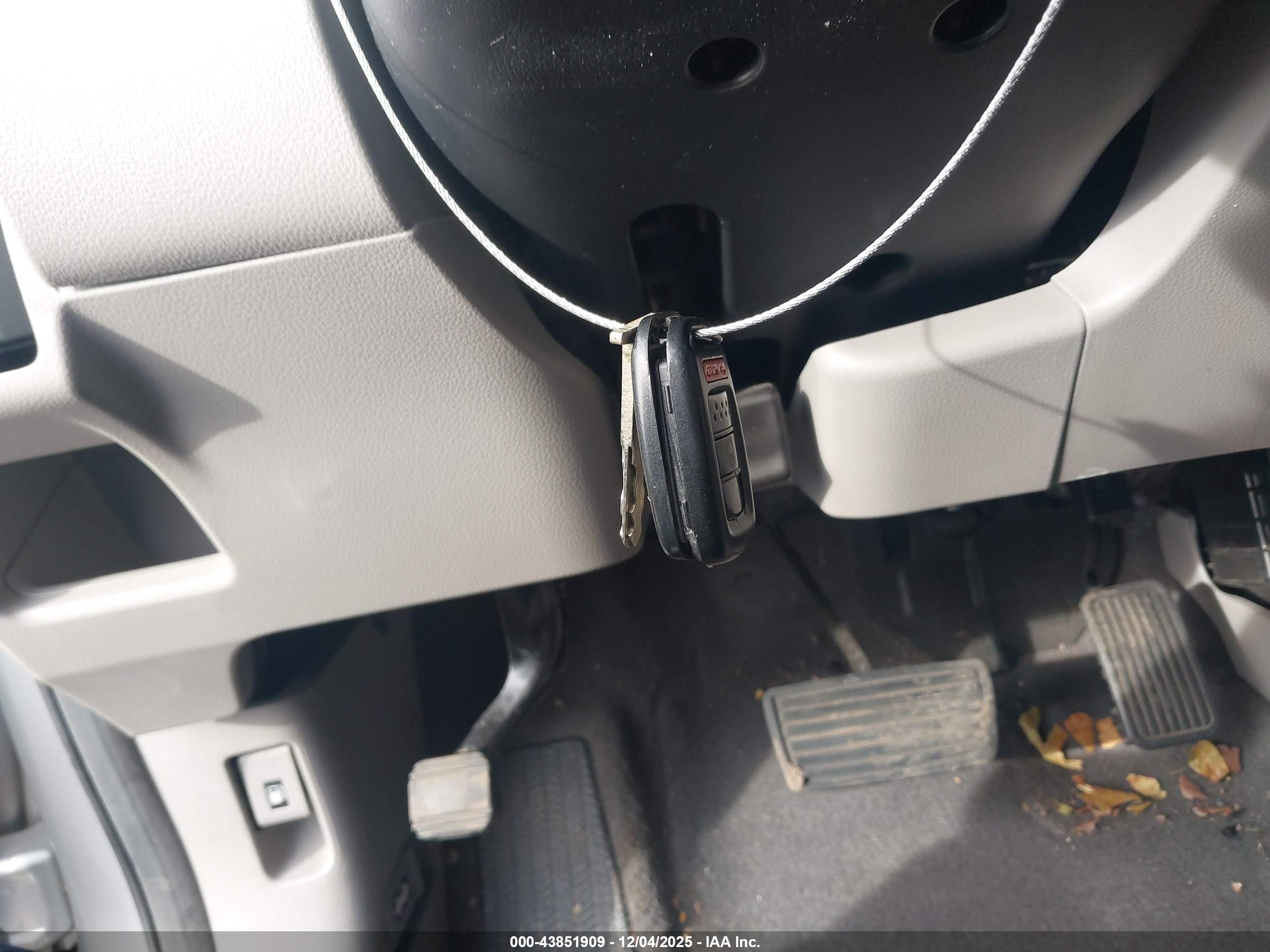 HONDA CR-V image 11