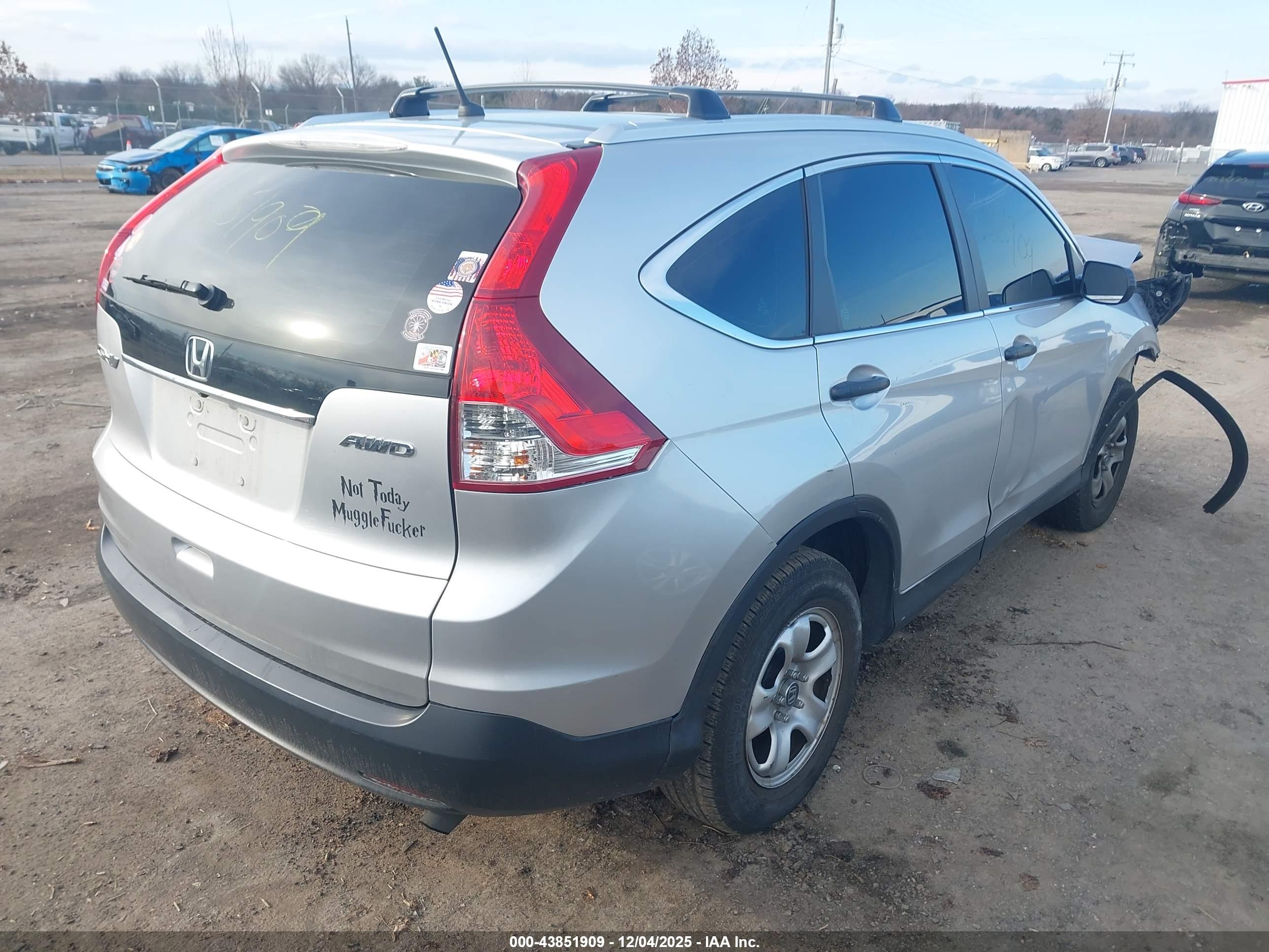 HONDA CR-V image 4