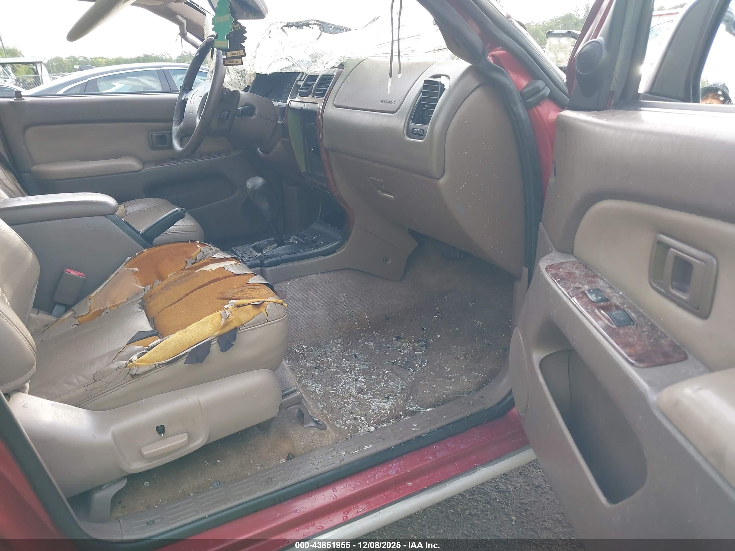 TOYOTA 4RUNNER image 5
