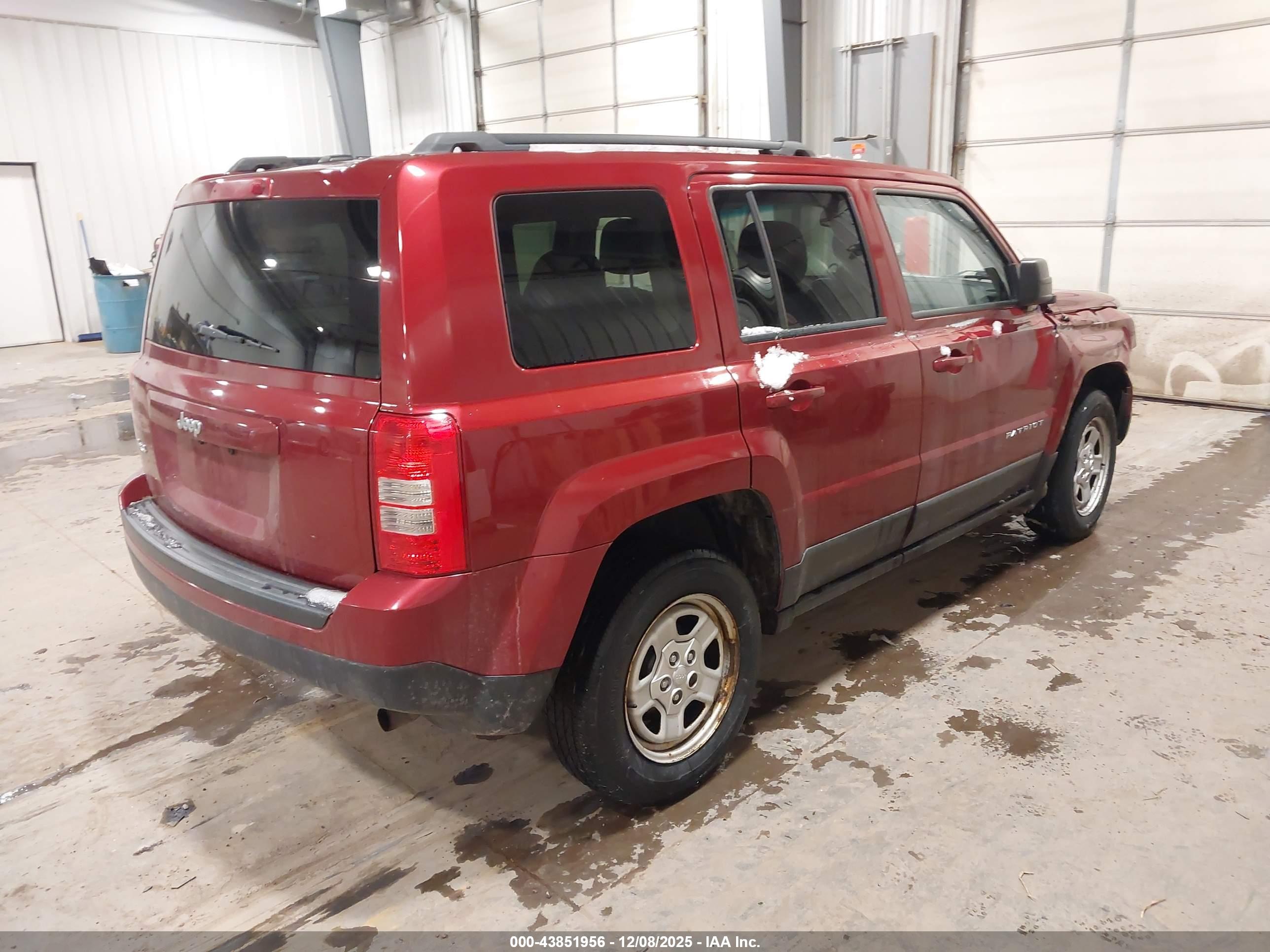 JEEP PATRIOT image 4