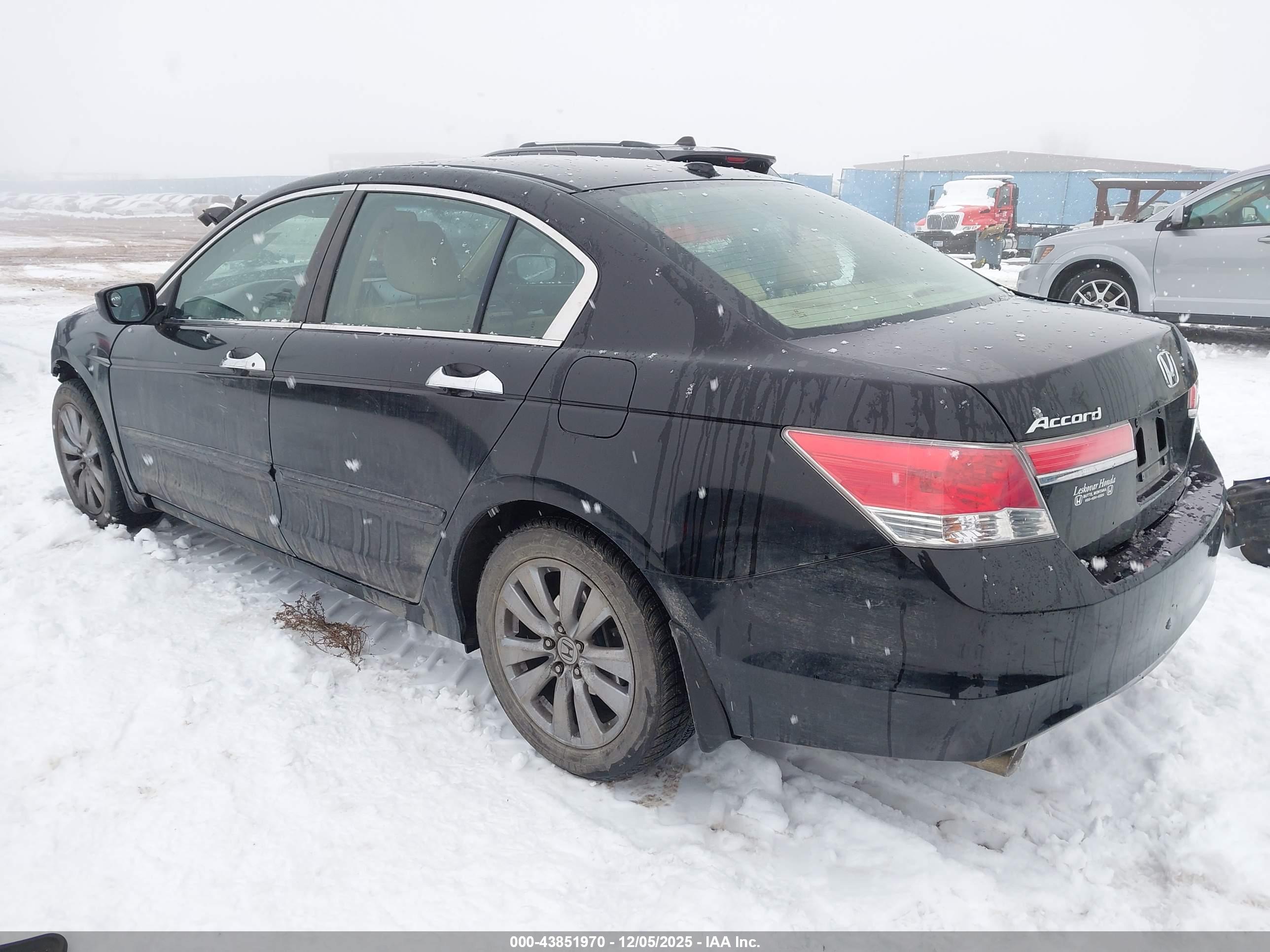HONDA ACCORD image 3