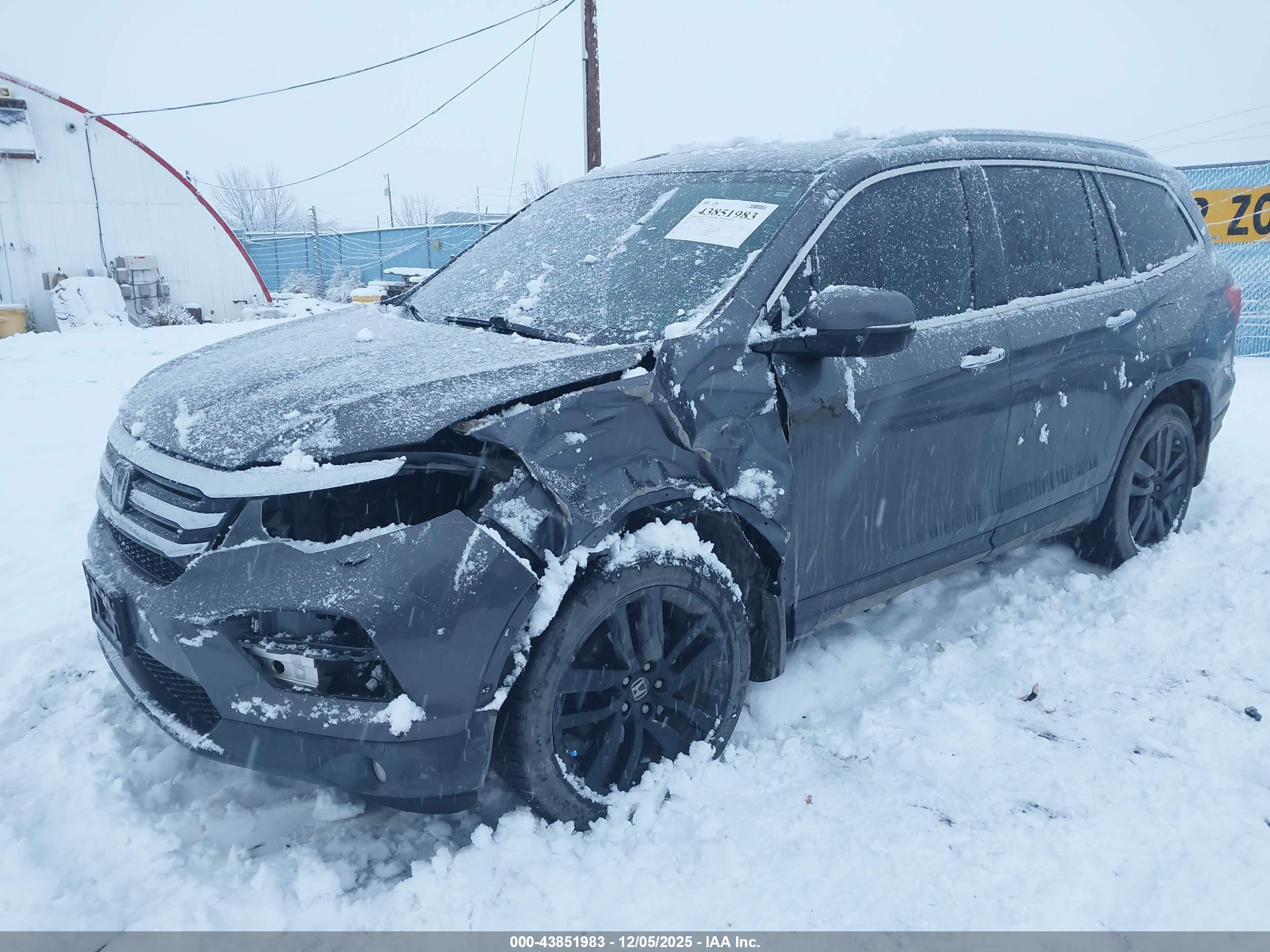 HONDA PILOT image 2