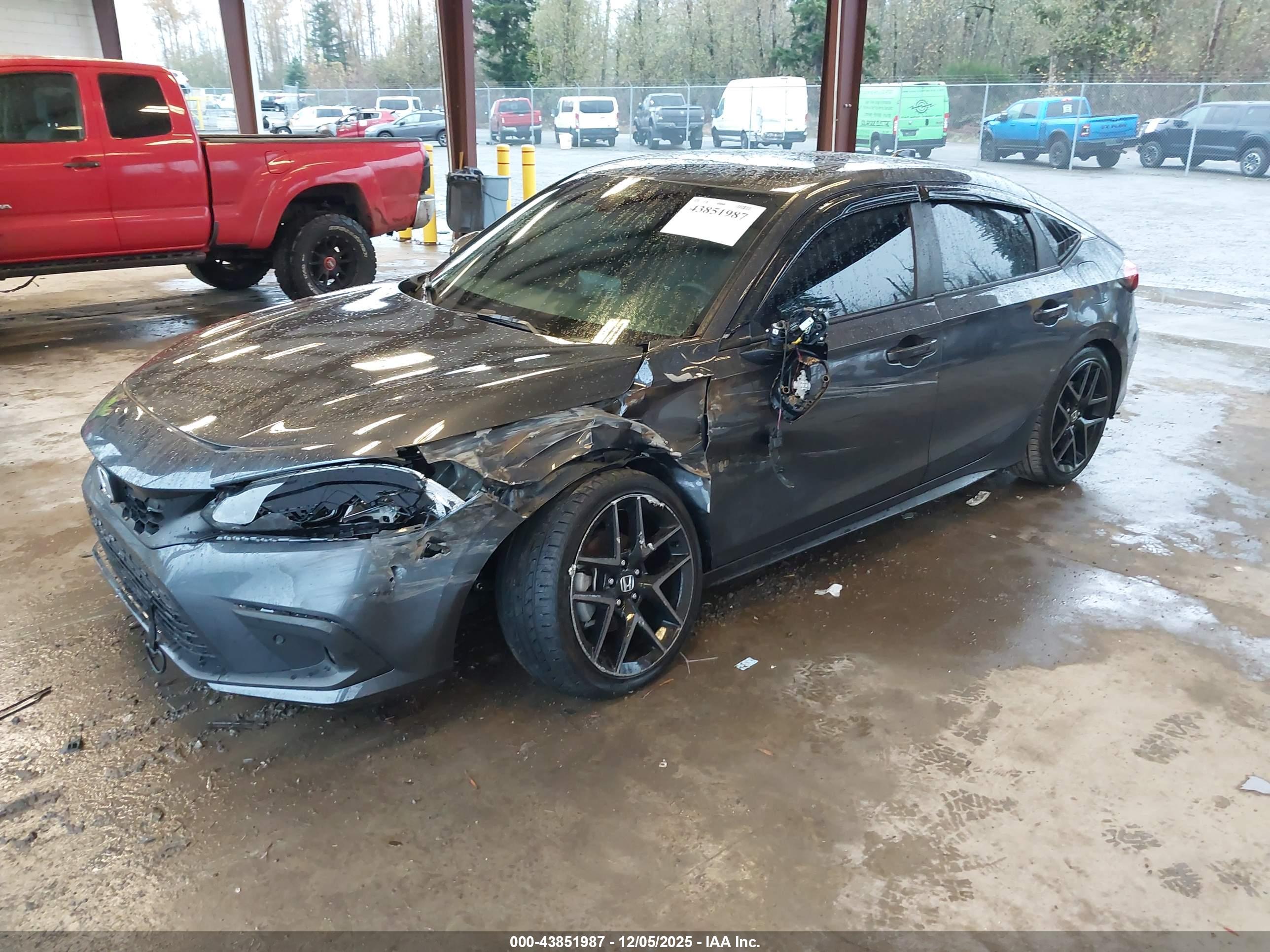 HONDA CIVIC image 2