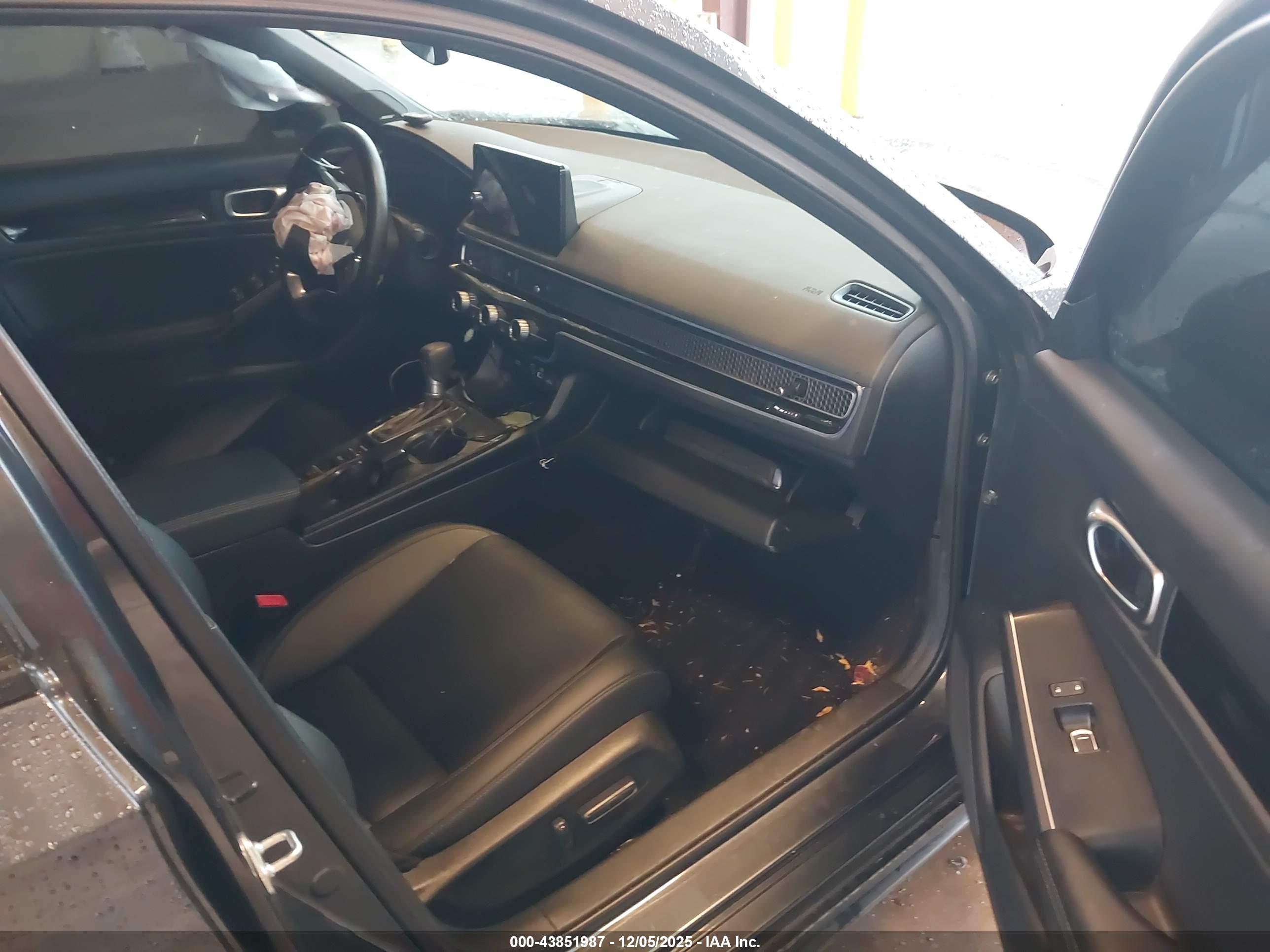 HONDA CIVIC image 5