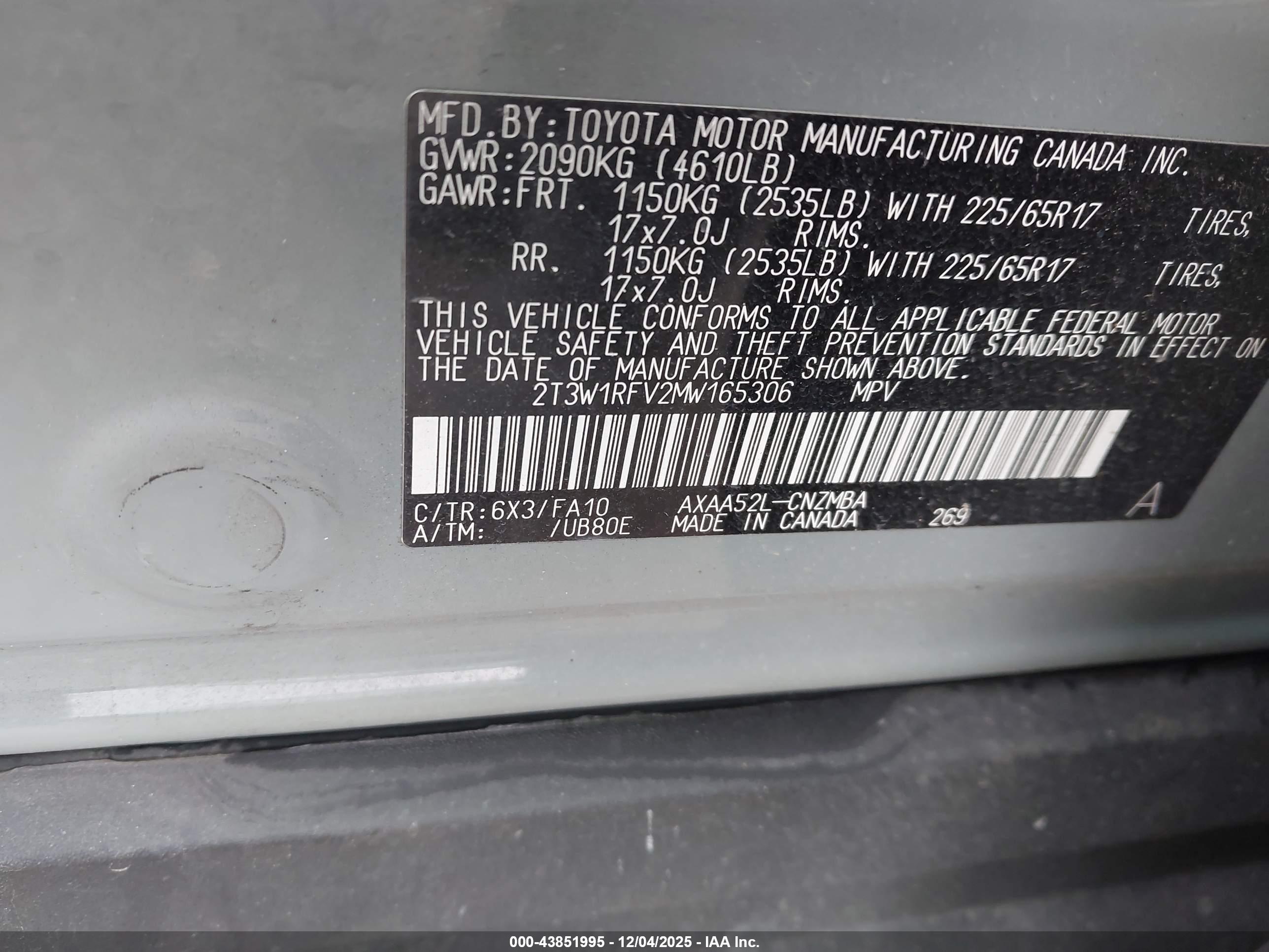 TOYOTA RAV4 image 9