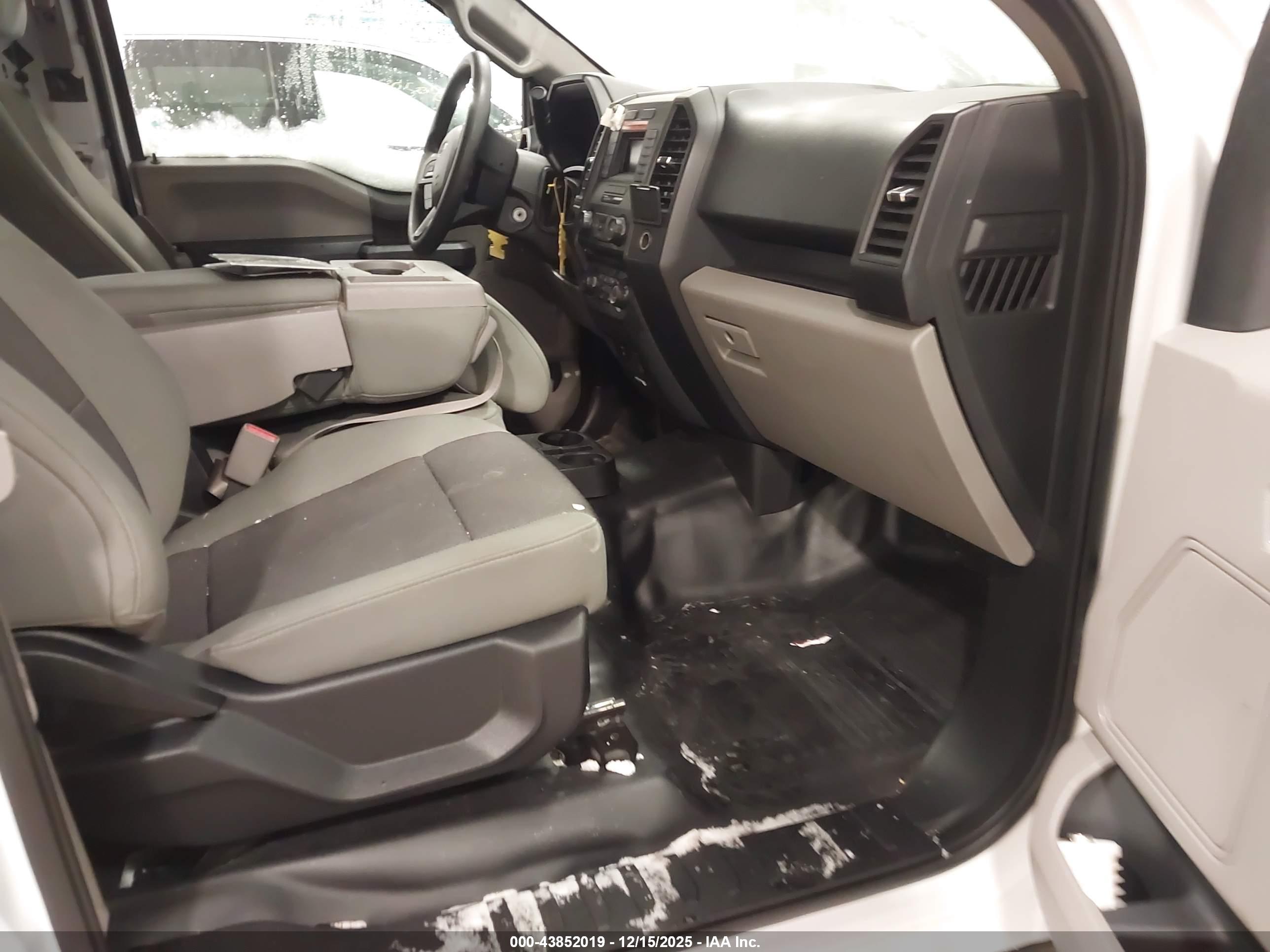FORD F-150 image 5
