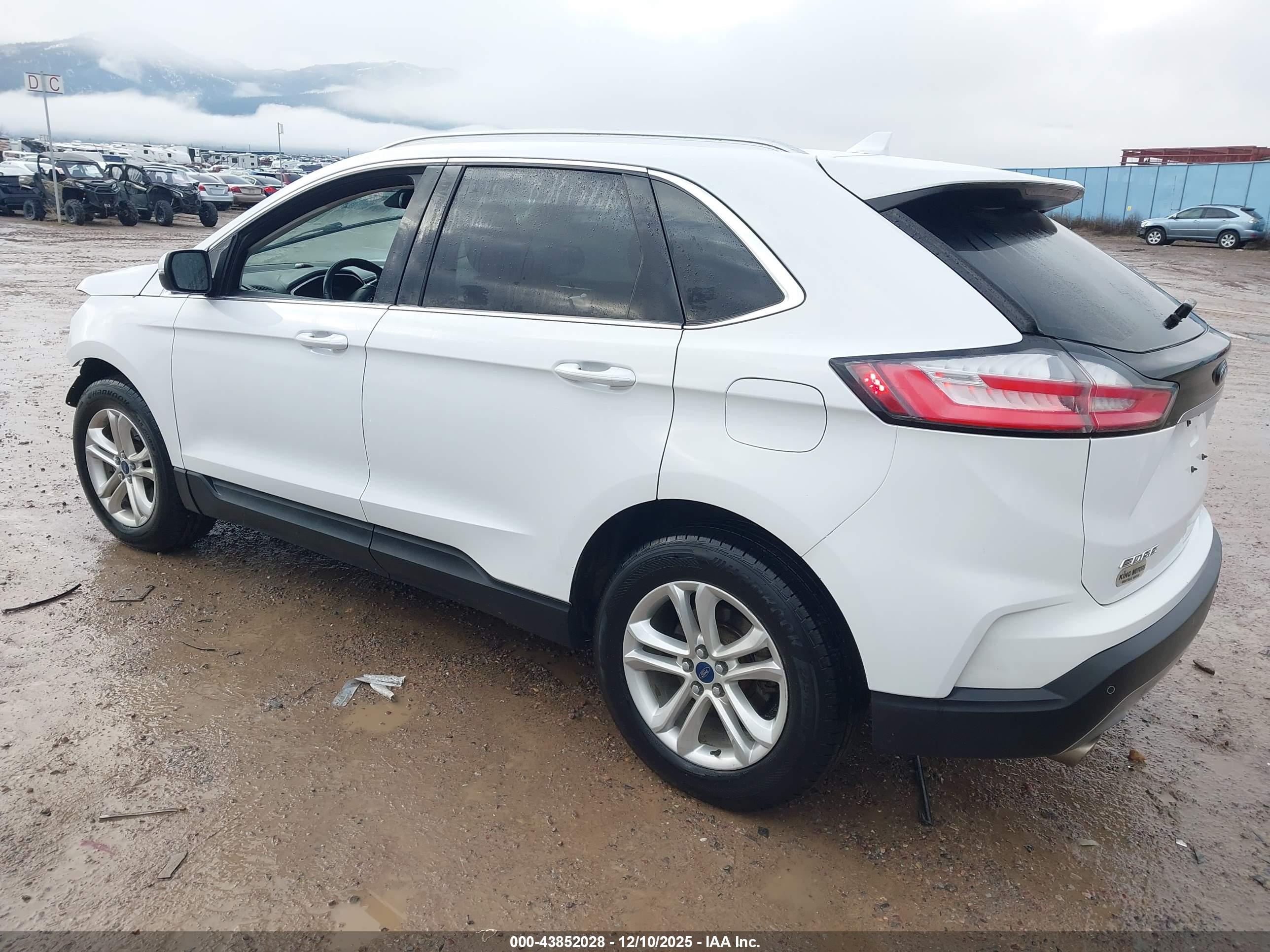 FORD EDGE image 3